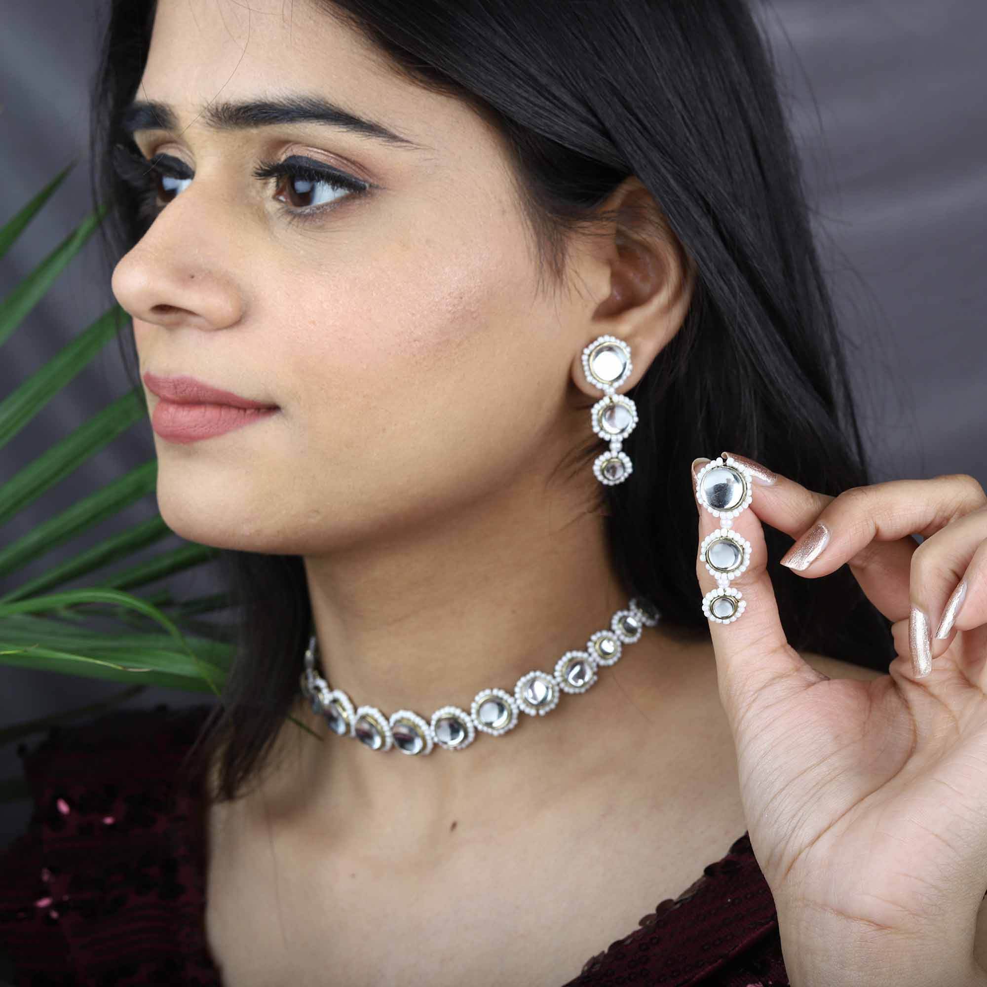 Round Bound Full Set With Necklace And Earrings - BeAbhika.com