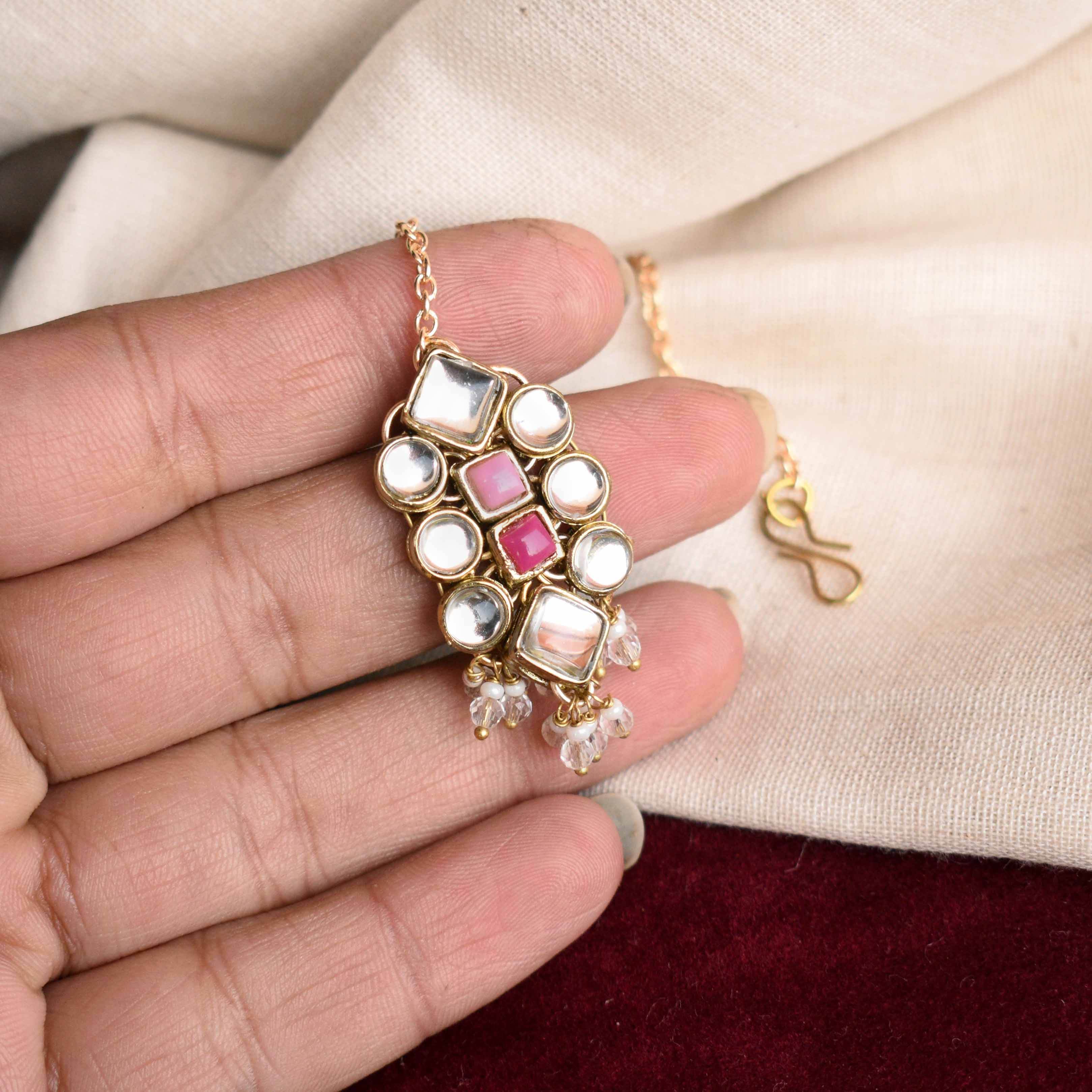 Enamoured kundan mangtikka - BeAbhika.com