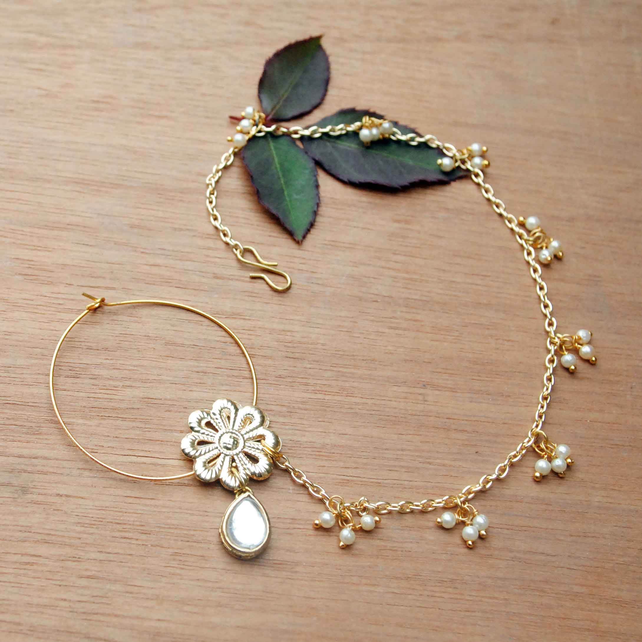 Traditional Indian bridal nath with kundan stones, green beads, and pearl hair chain Indian Nathiya Nathani Nose Ring