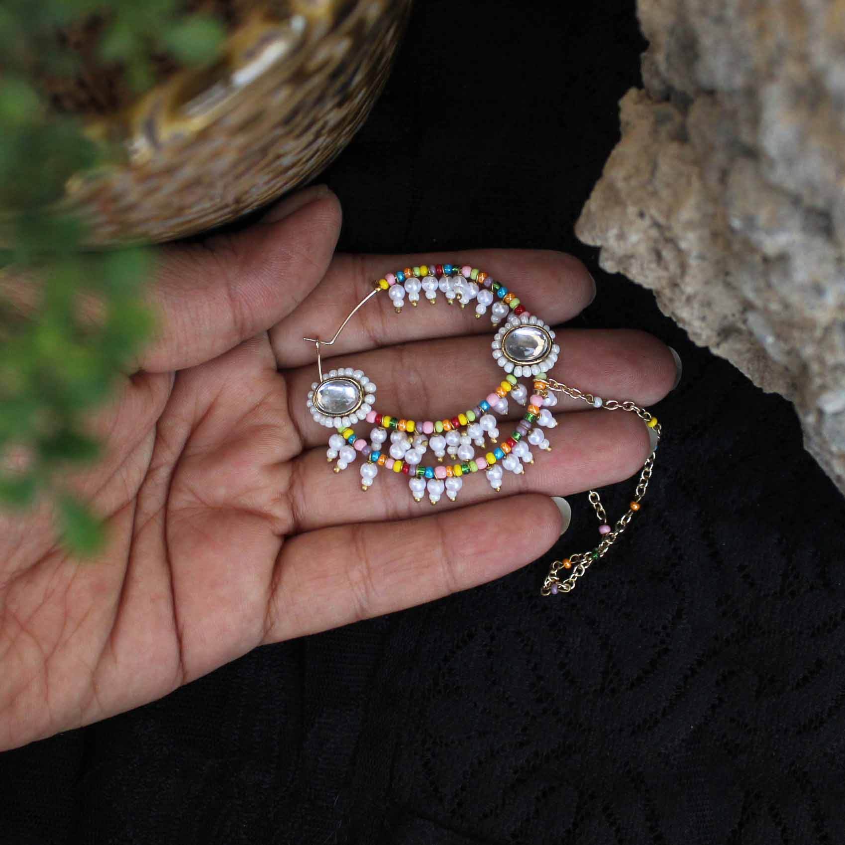 Traditional Indian bridal nath with kundan stones, green beads, and pearl hair chain Indian Nathiya Nathani Nose Ring