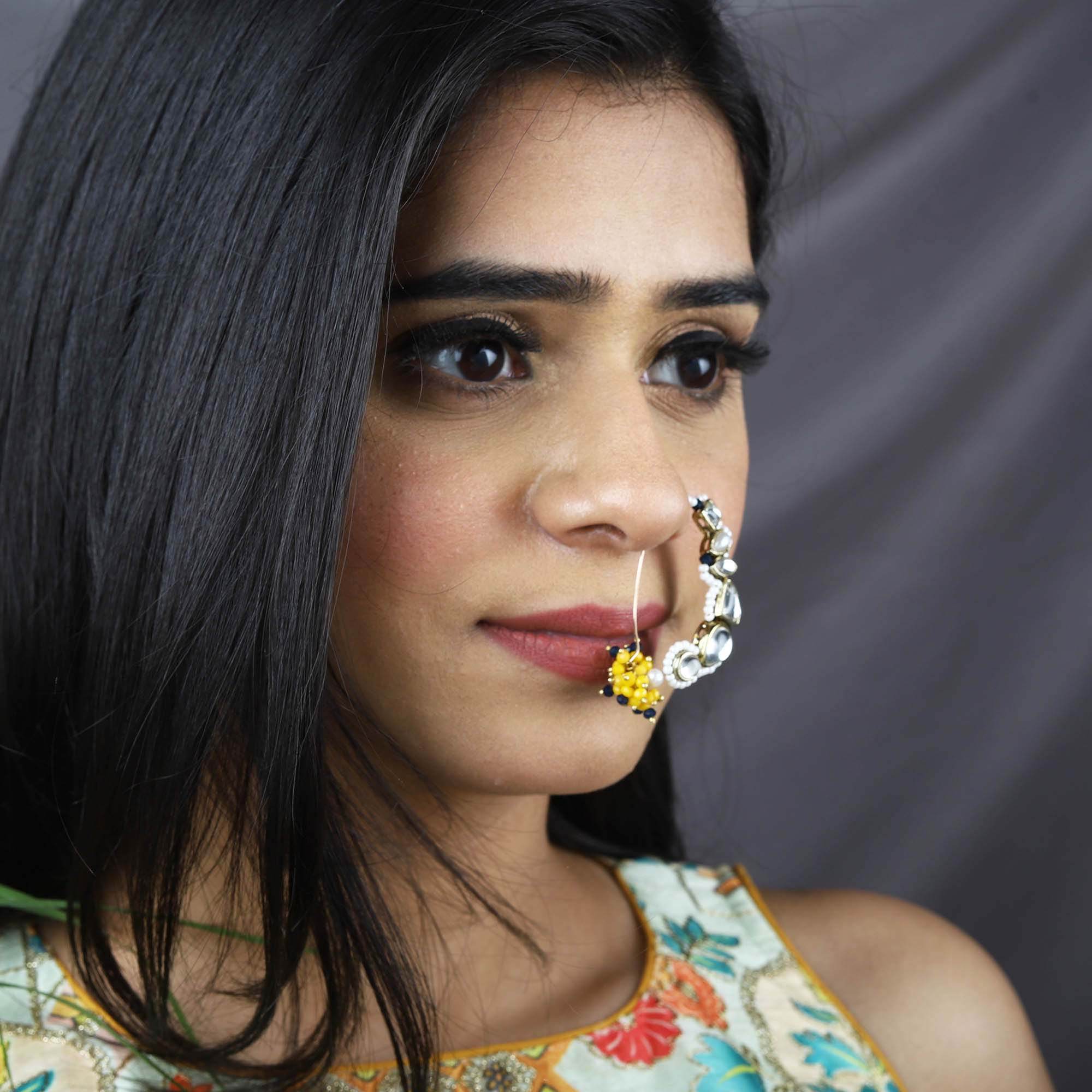 Traditional Indian bridal nath with kundan stones, green beads, and pearl hair chain Indian Nathiya Nathani Nose Ring