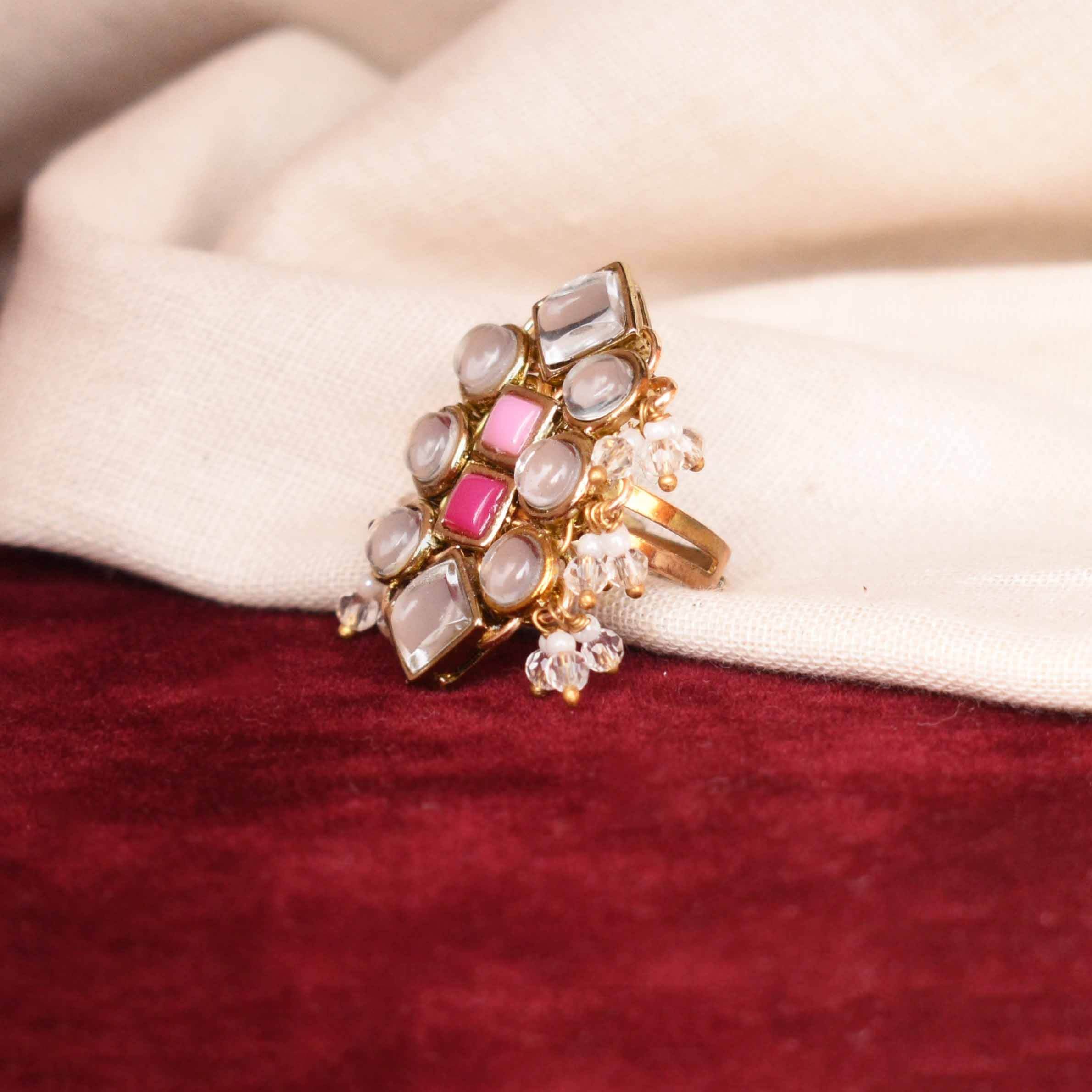 Enamoured kundan ring - BeAbhika.com