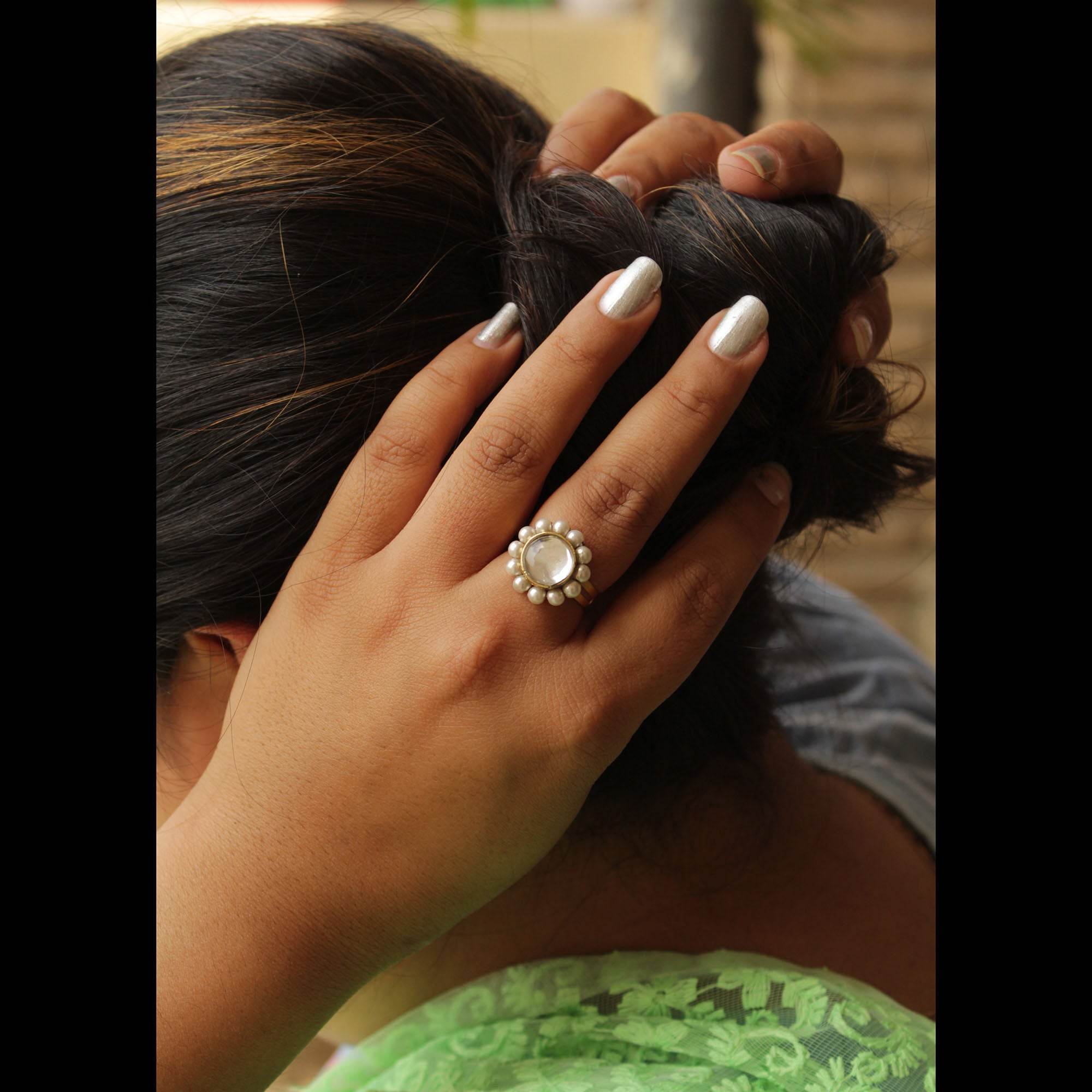 Kundan Flower Ring & Earrings Set - BeAbhika.com