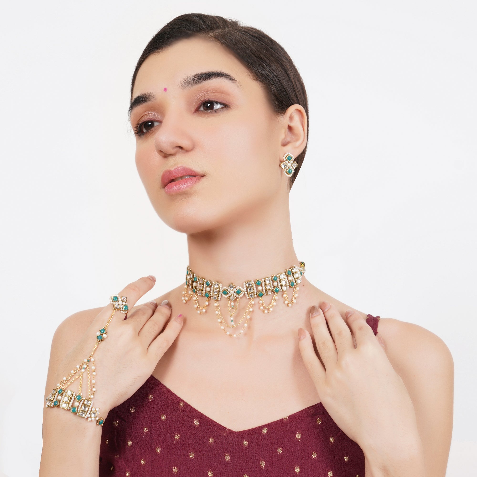 Emerald Radiance Neckalce Full Set