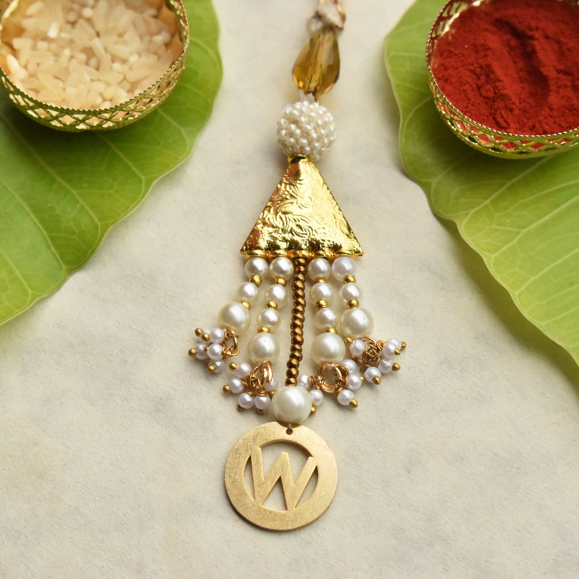 Regal Pearl Initial Dangling Lumba