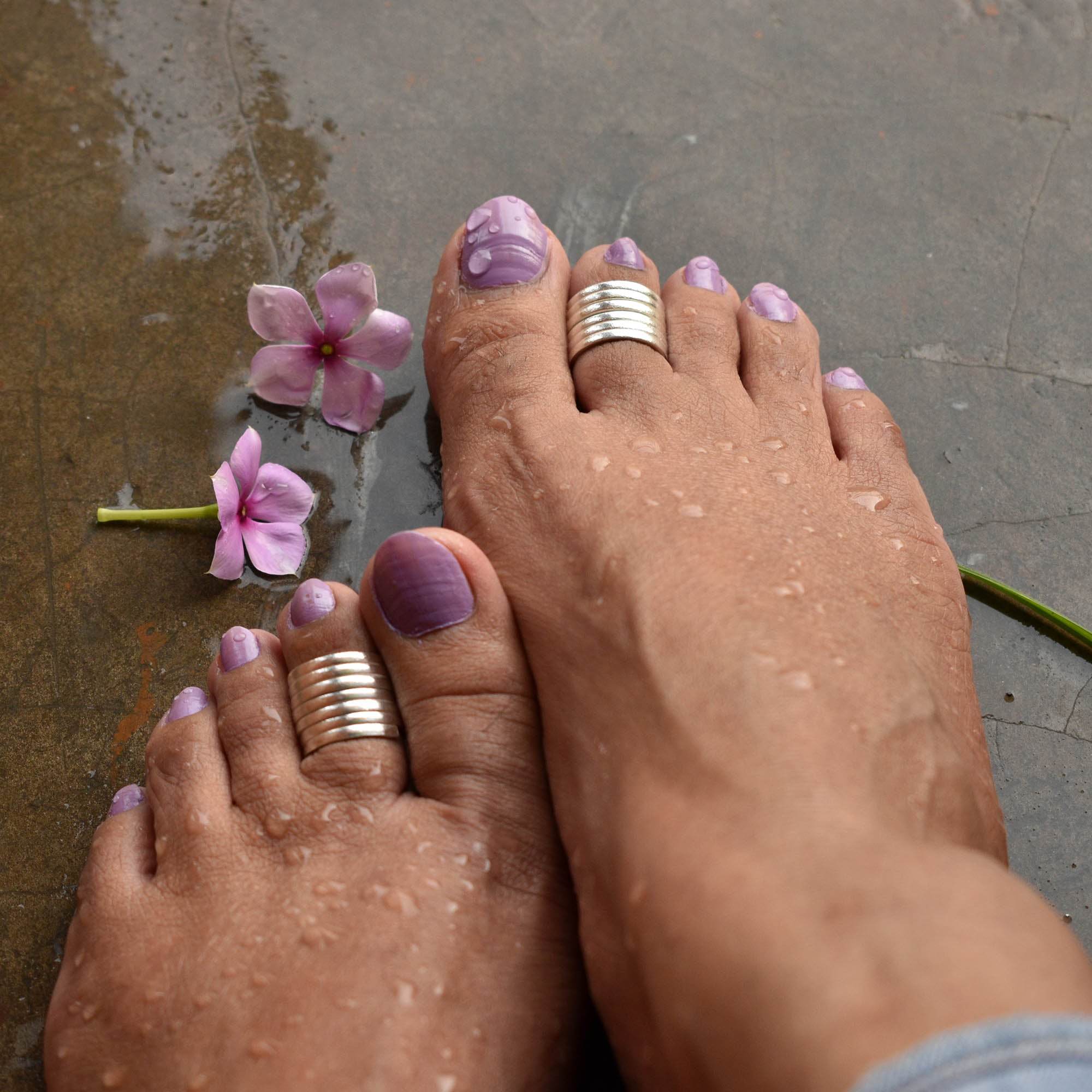 Sterling Silver Long Spiral Coil Toe Ring - BeAbhika.com
