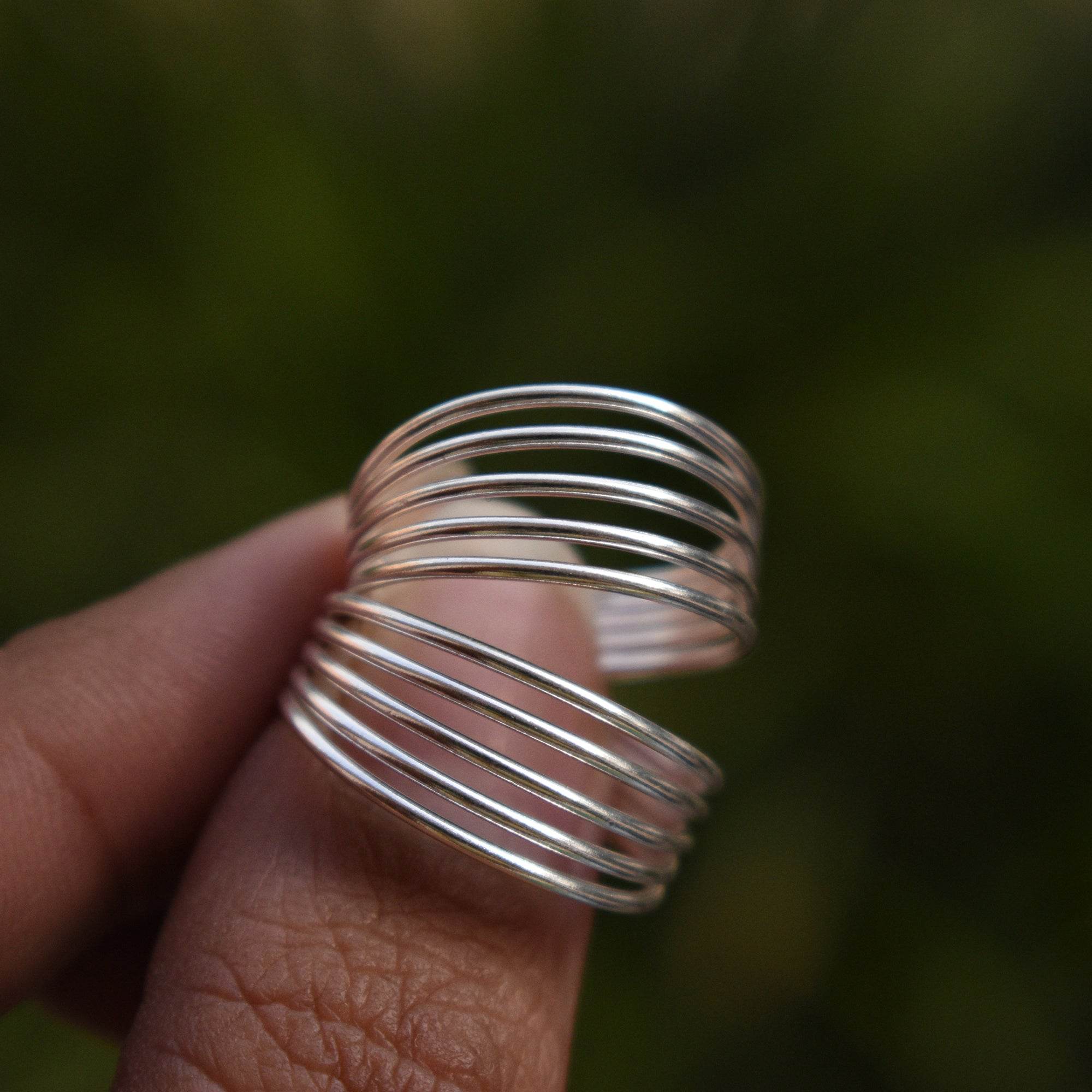 Sterling Silver 5 Lines Broad Toe Ring FREE SIZE - BeAbhika.com