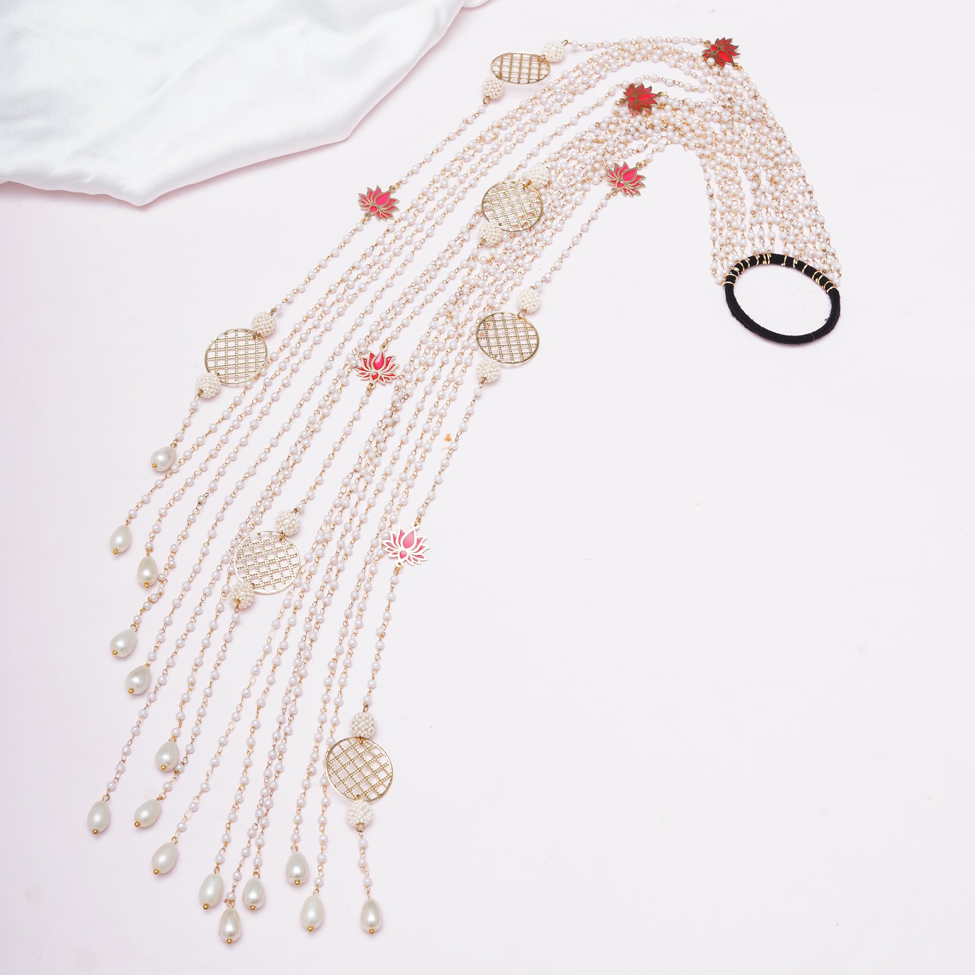 Pearl Lotus Charm Hair Veil
