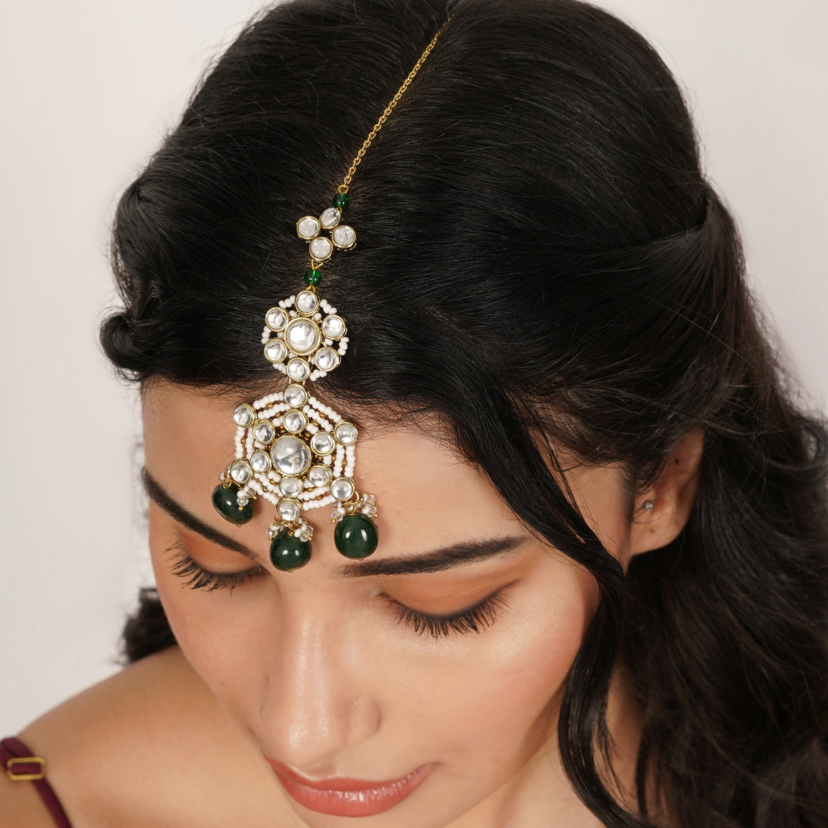 Rajsi — Bridal Kundan Maangtikka with Green Drops
