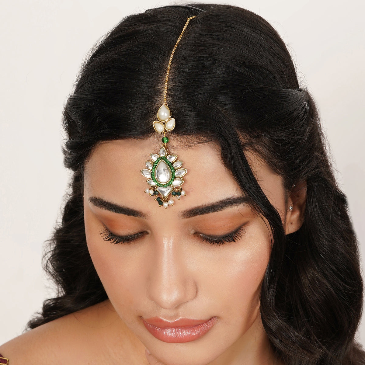 Bahaar — Floral Kundan Maangtikka with Green Accents
