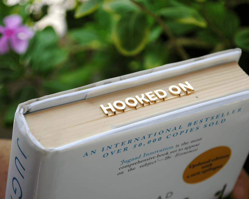 Hooked On Bookmark - BeAbhika.com