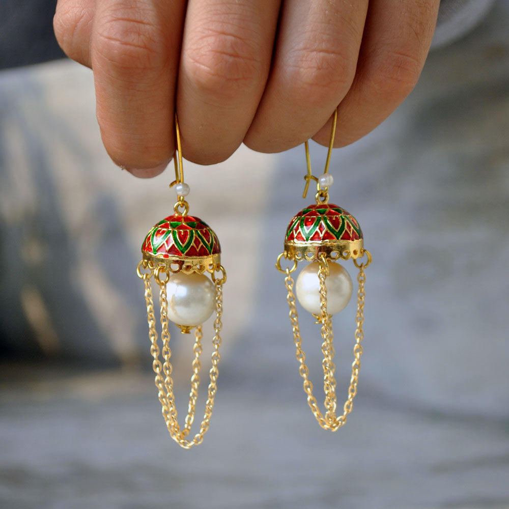 white pearls moon under the jhumki earrings