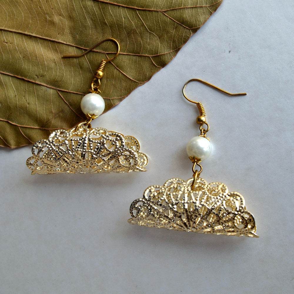 Traditional Kundan earrings in gold-tone, perfect for weddings and festive wear