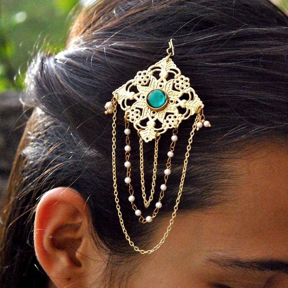 Jewelry & Accessory Box For Wedding Day - BeAbhika.com