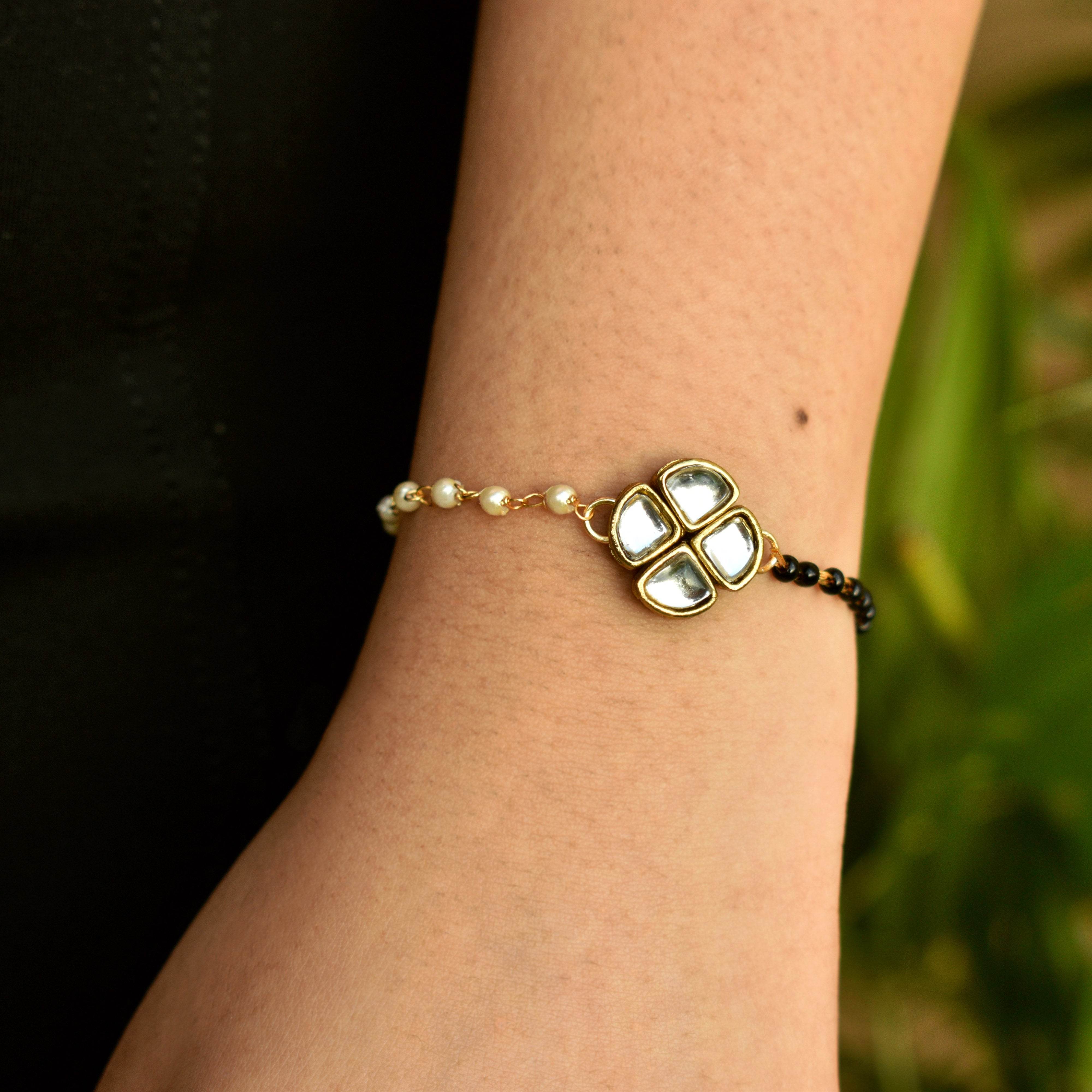 white glass kundan mangalsutra bracelet