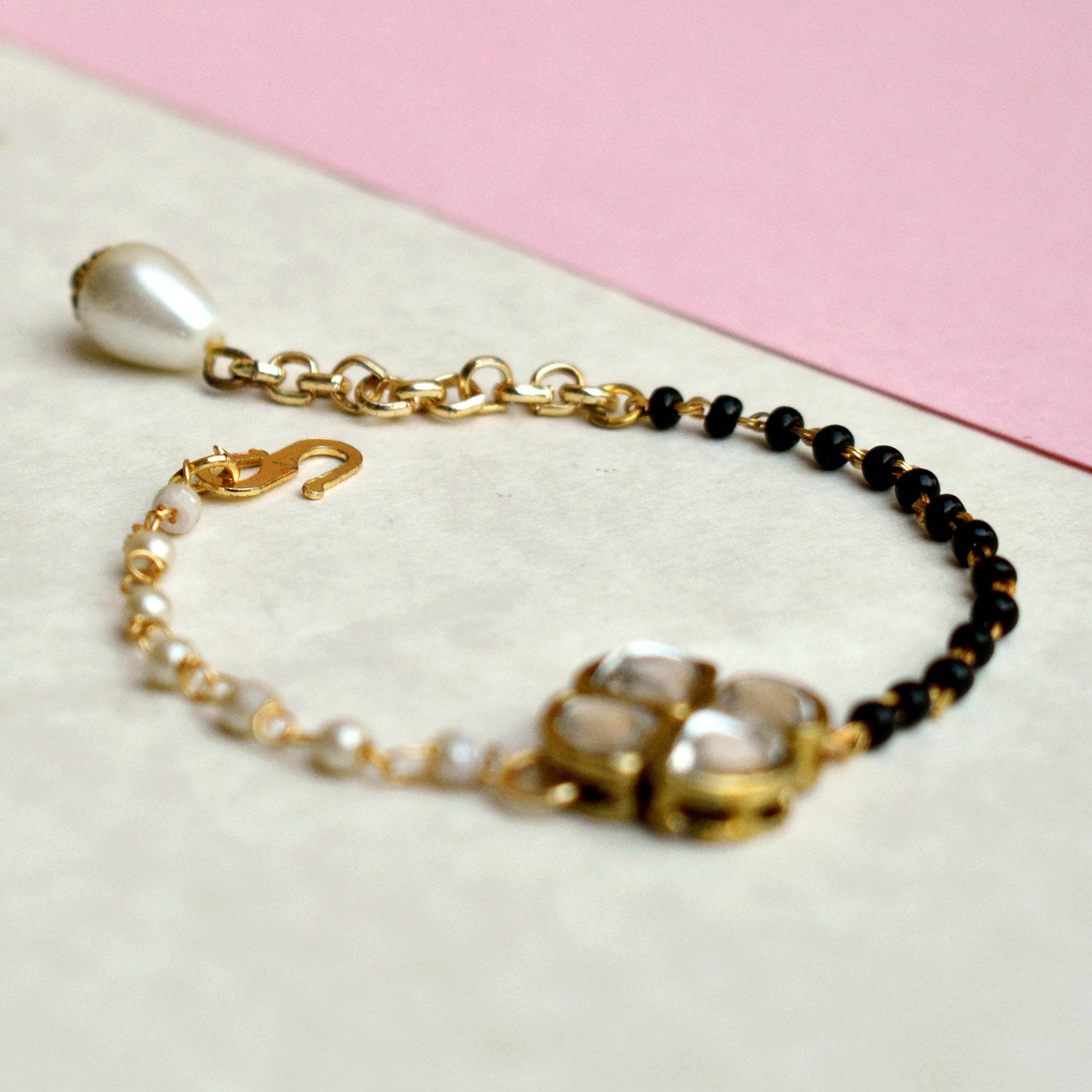 white glass kundan mangalsutra bracelet
