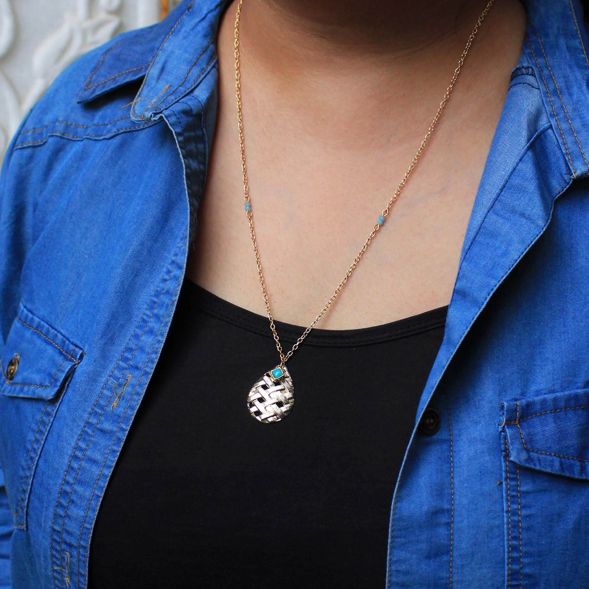 Leaf And Kundan Necklace - BeAbhika.com