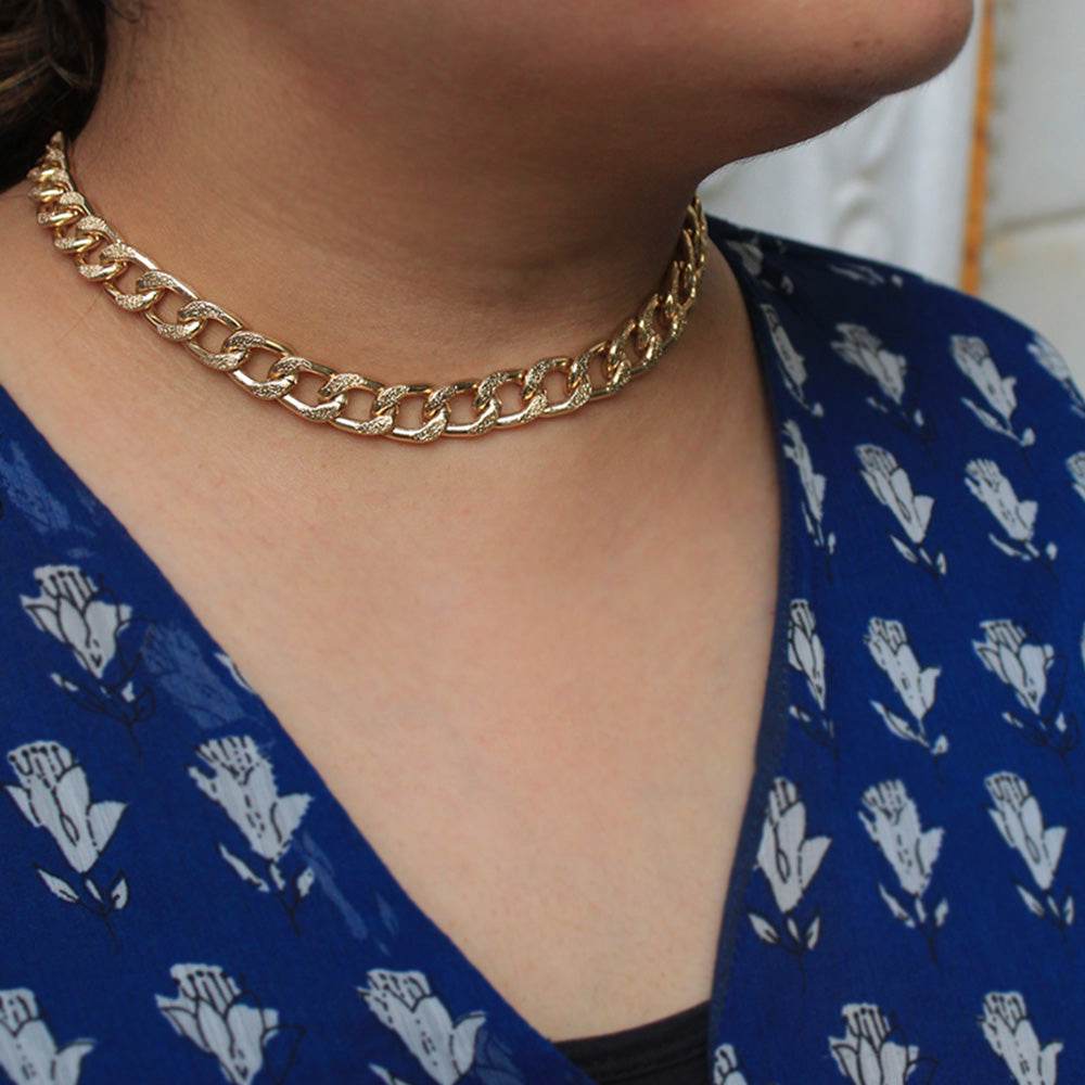 Curb Chain Choker Necklace - BeAbhika.com