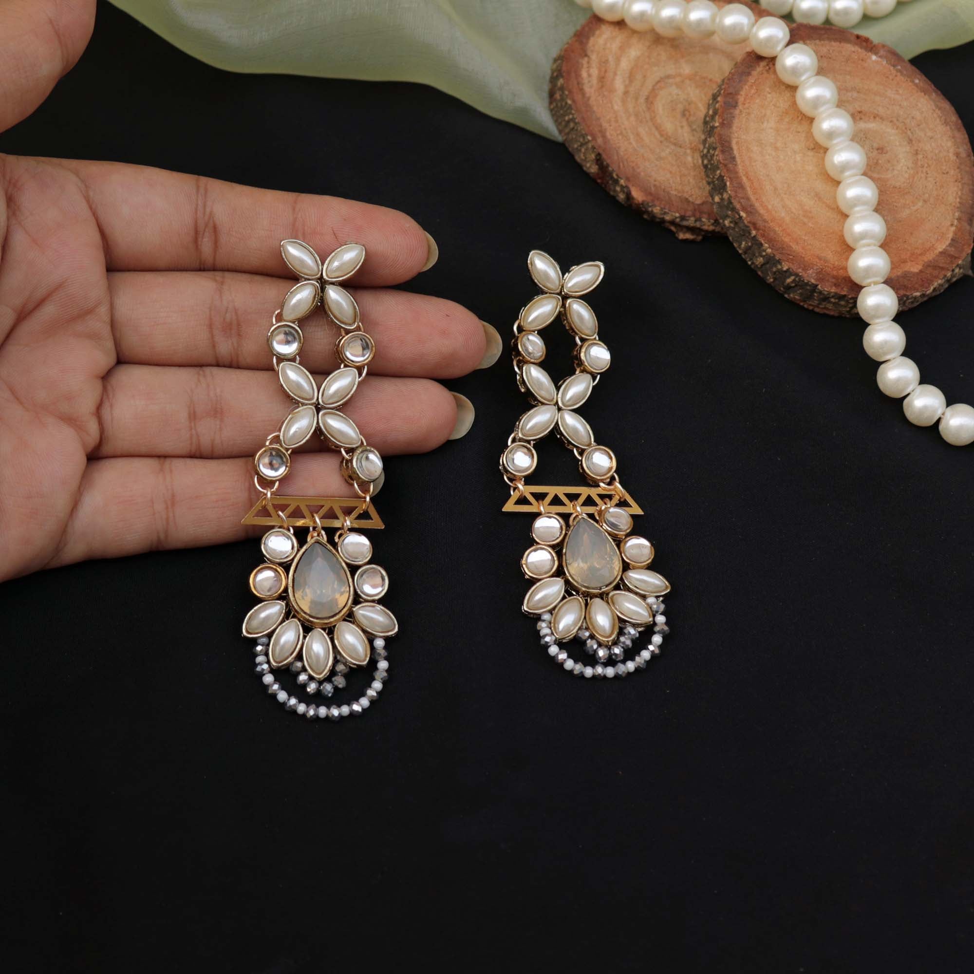 golden and white glass kundan handmade nacklace with matching earrings