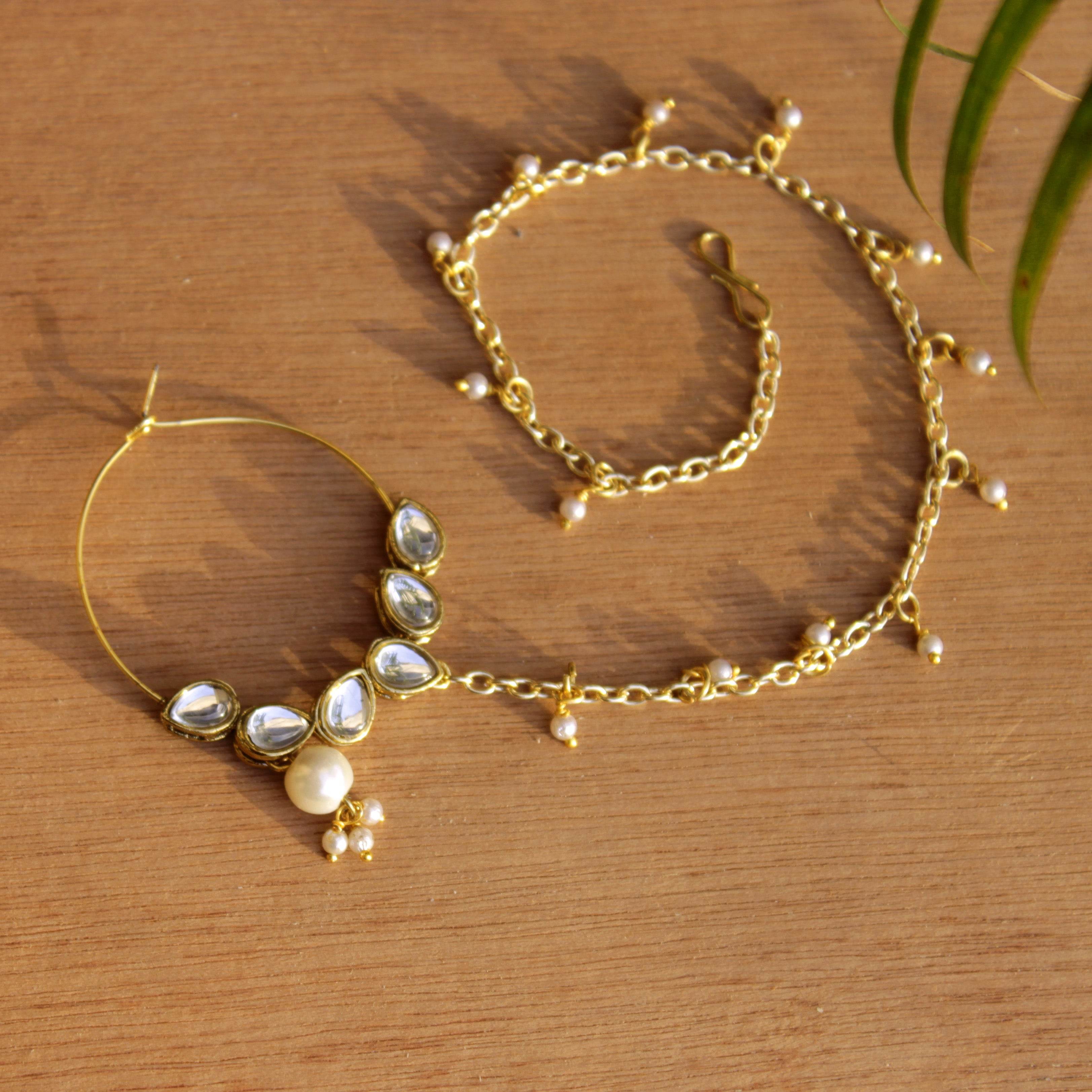 Traditional Indian bridal nath with kundan stones, green beads, and pearl hair chain Indian Nathiya Nathani Nose Ring