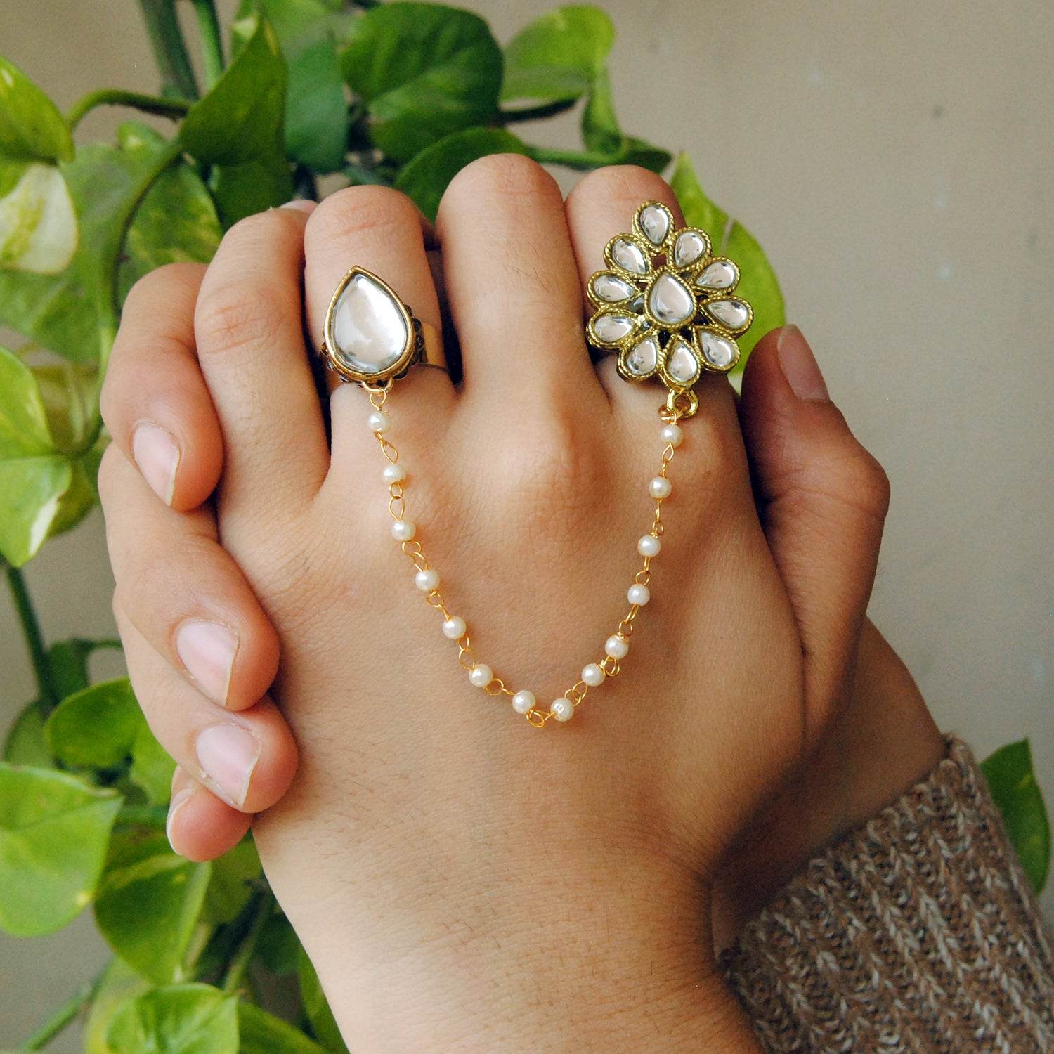 Beabhika Handmade Artificial Jewelry Adjustable Kundan Ring Gold Tone Two Finger Ring Adjustable Kundan Statement Rings Cocktail Easy To Wear Green Color Rings White Pearl Chain Ring Gold Tone Rings Available On COD In India Delhi Traditional Heeramandi Style Jewelry