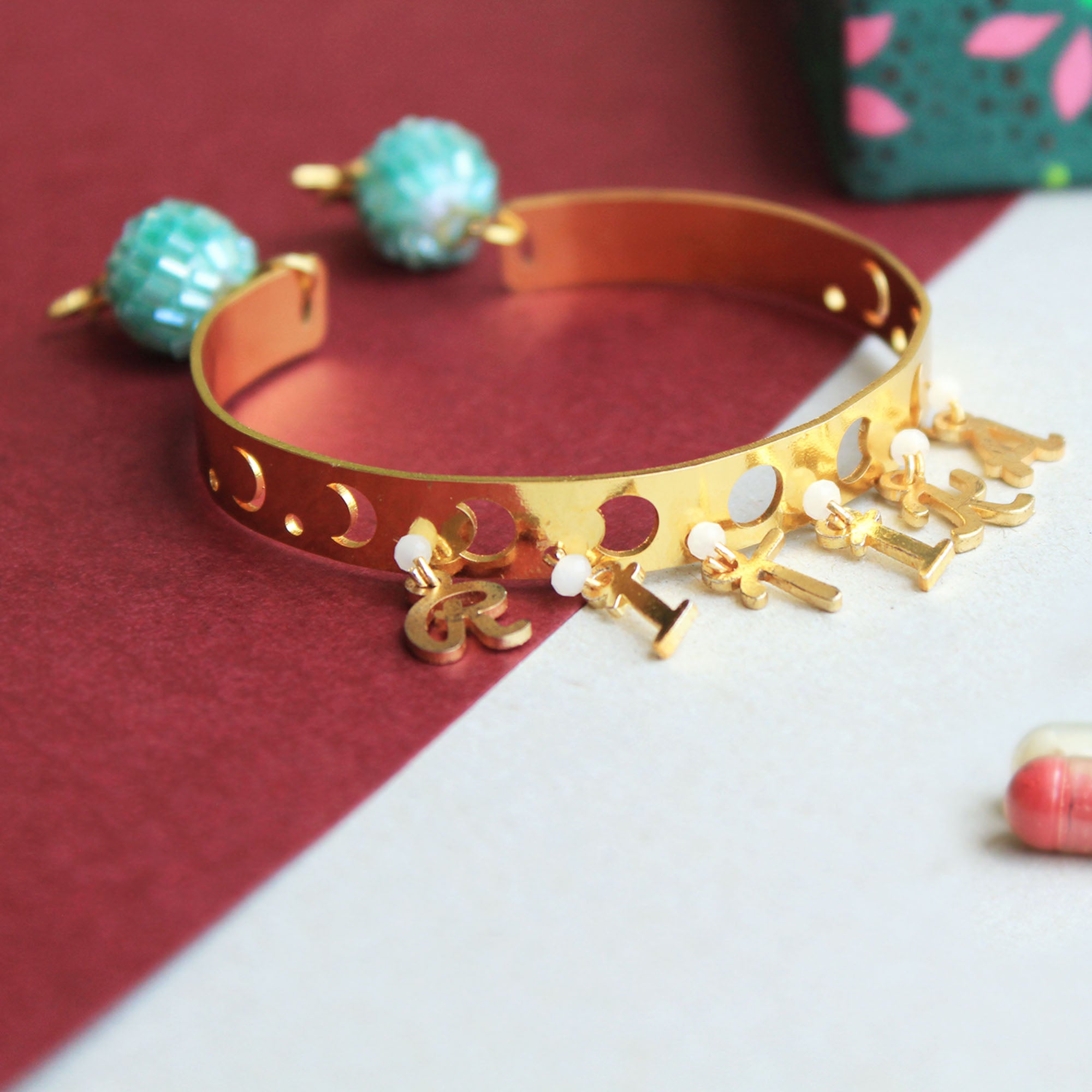 Personalized Name Phases Of Moon Bracelet