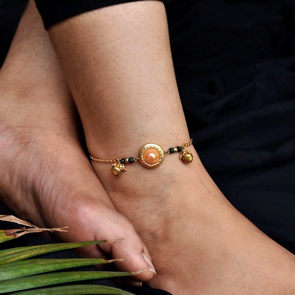 green/ golden pearls blossom anklet