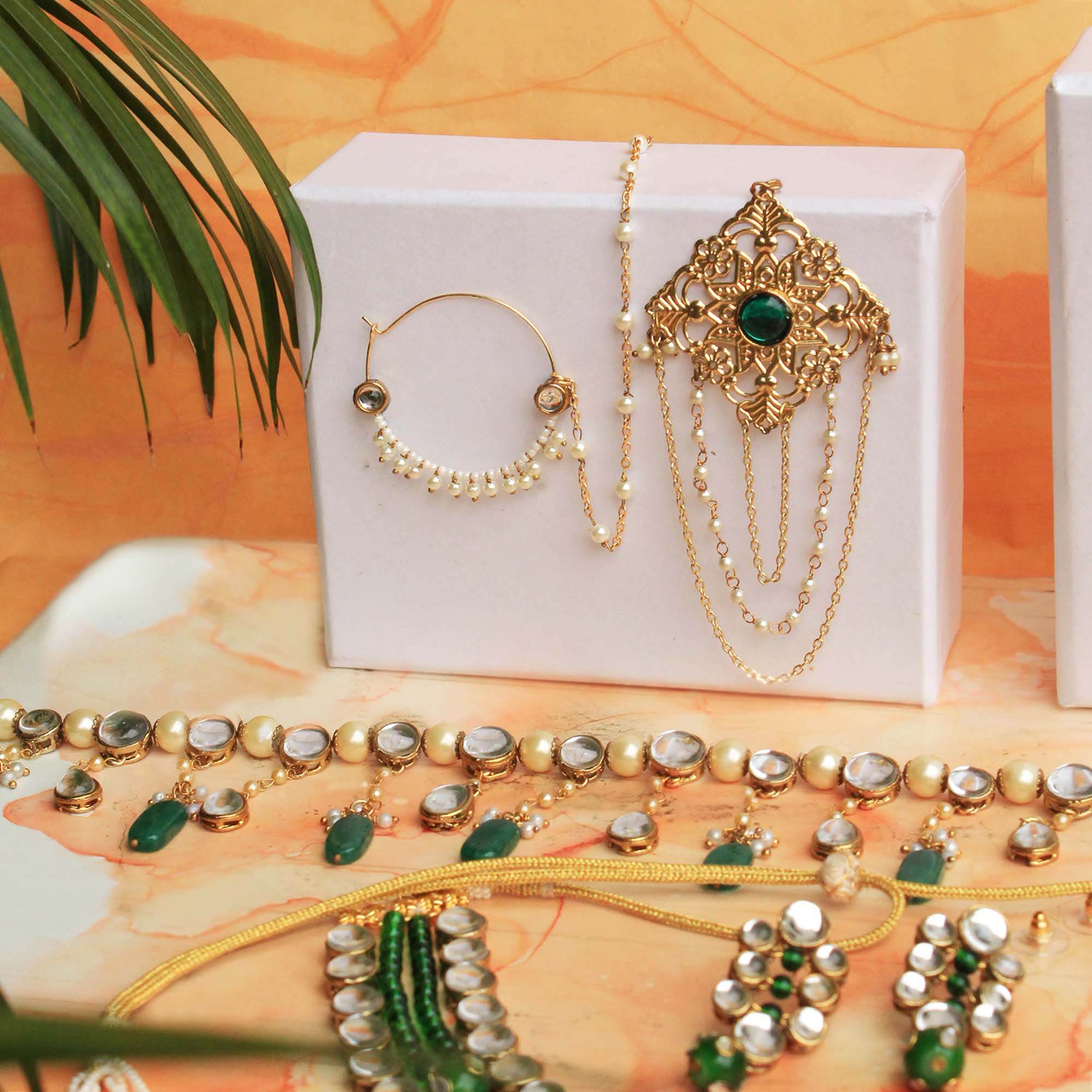 Jewelry & Accessory Box For Wedding Day - BeAbhika.com