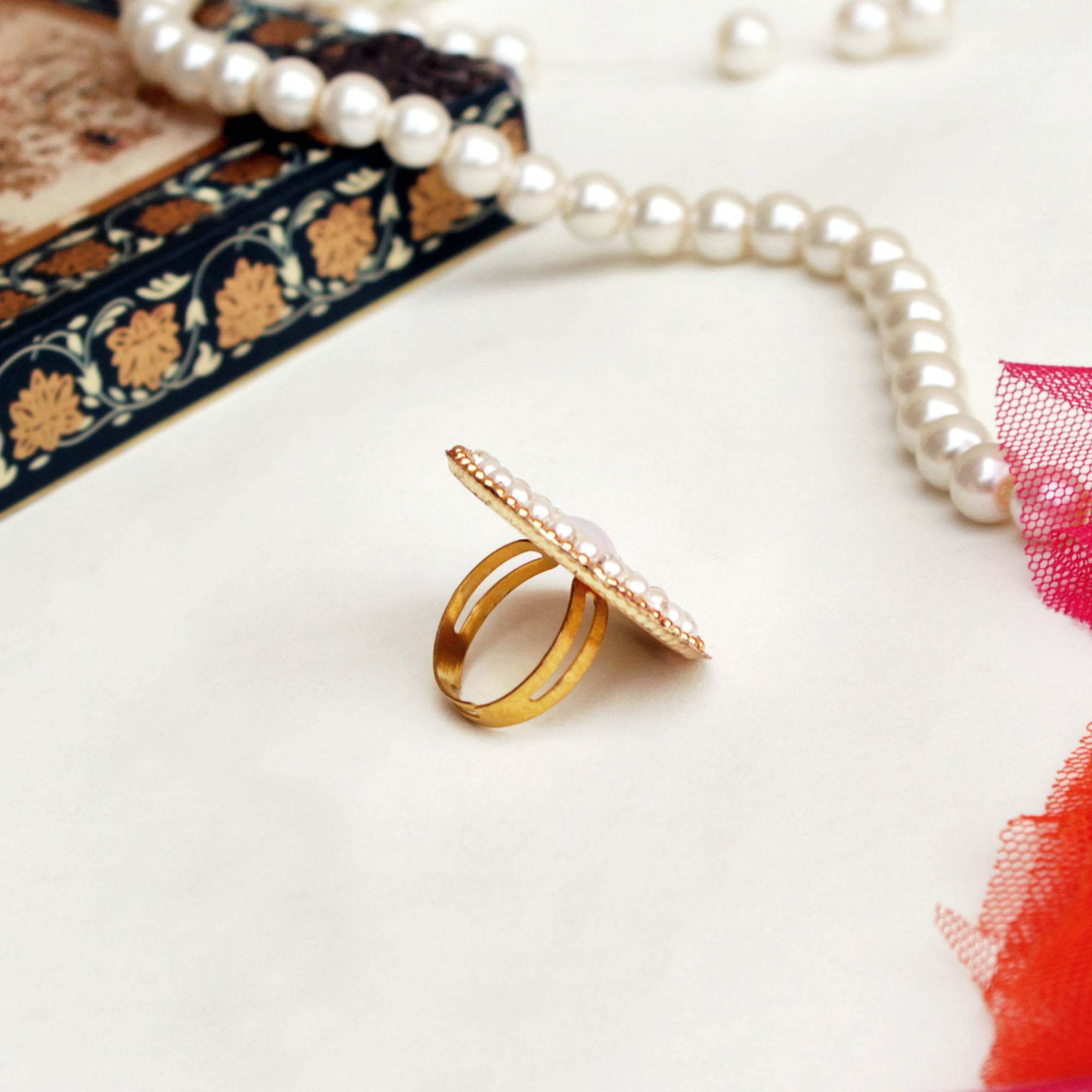 faux pearls adjustable ring