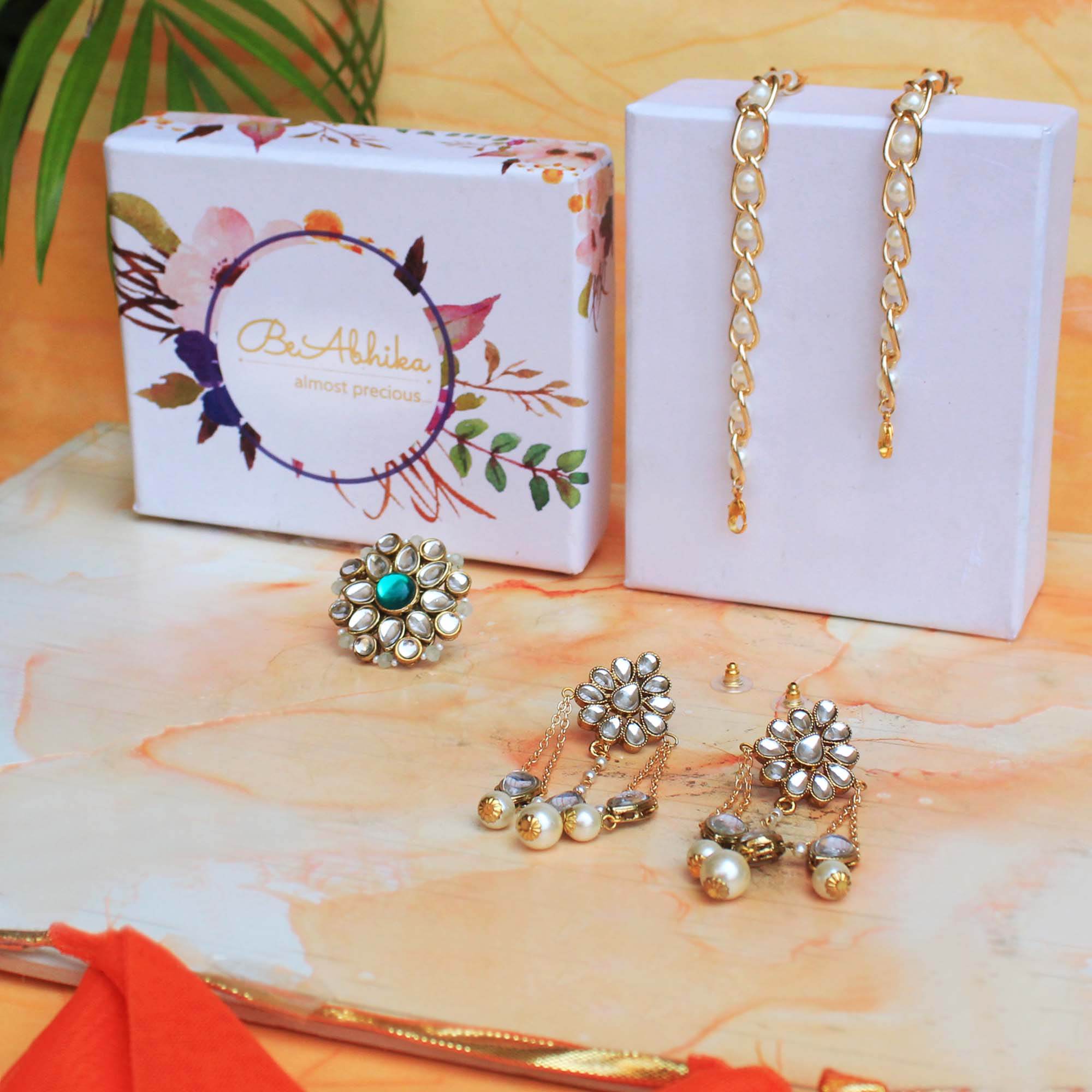 Jewelry & Accessory Box For Reception - BeAbhika.com
