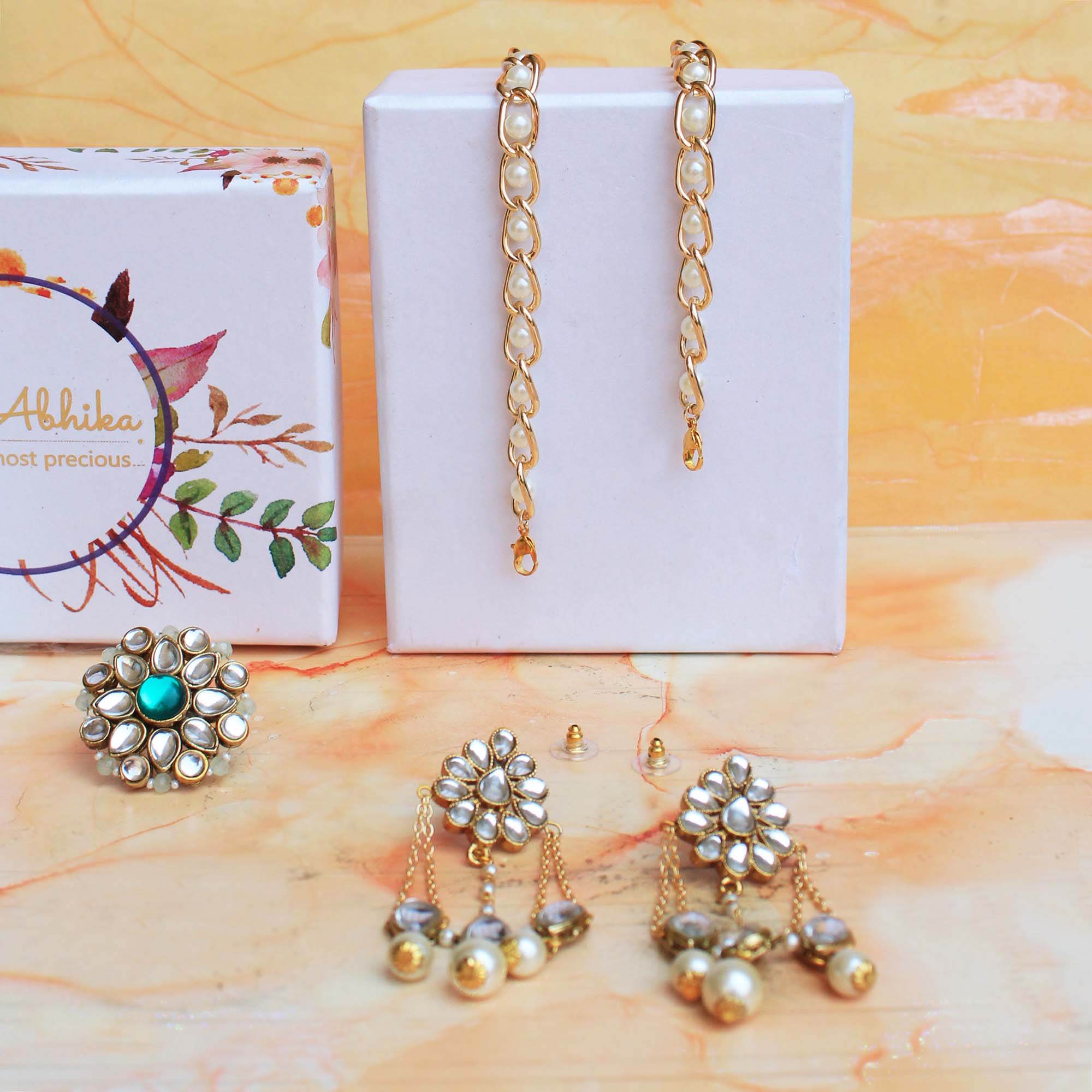 Jewelry & Accessory Box For Reception - BeAbhika.com