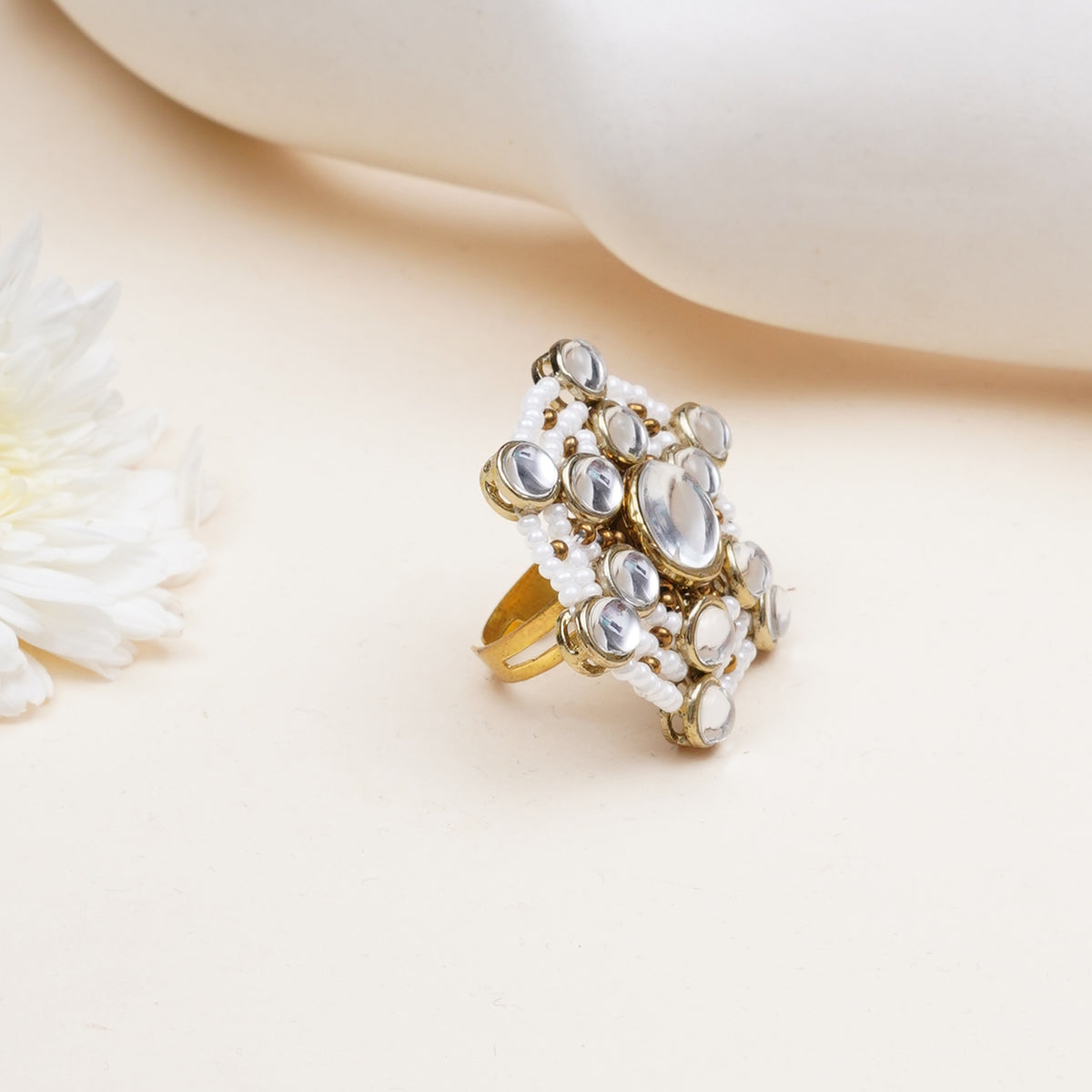 Rajsi — Bridal Floral Kundan Ring