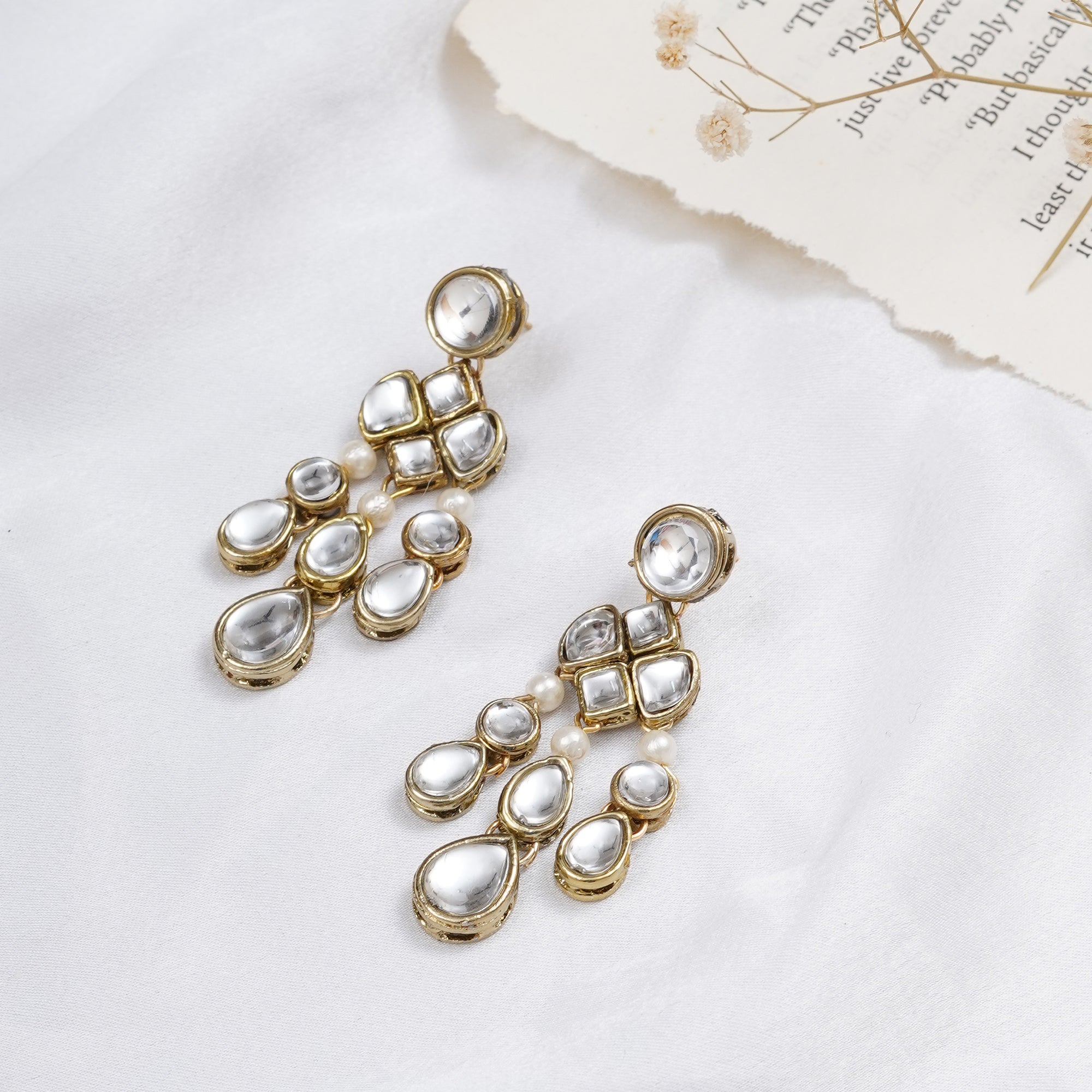 Droopy Kundan Earrings