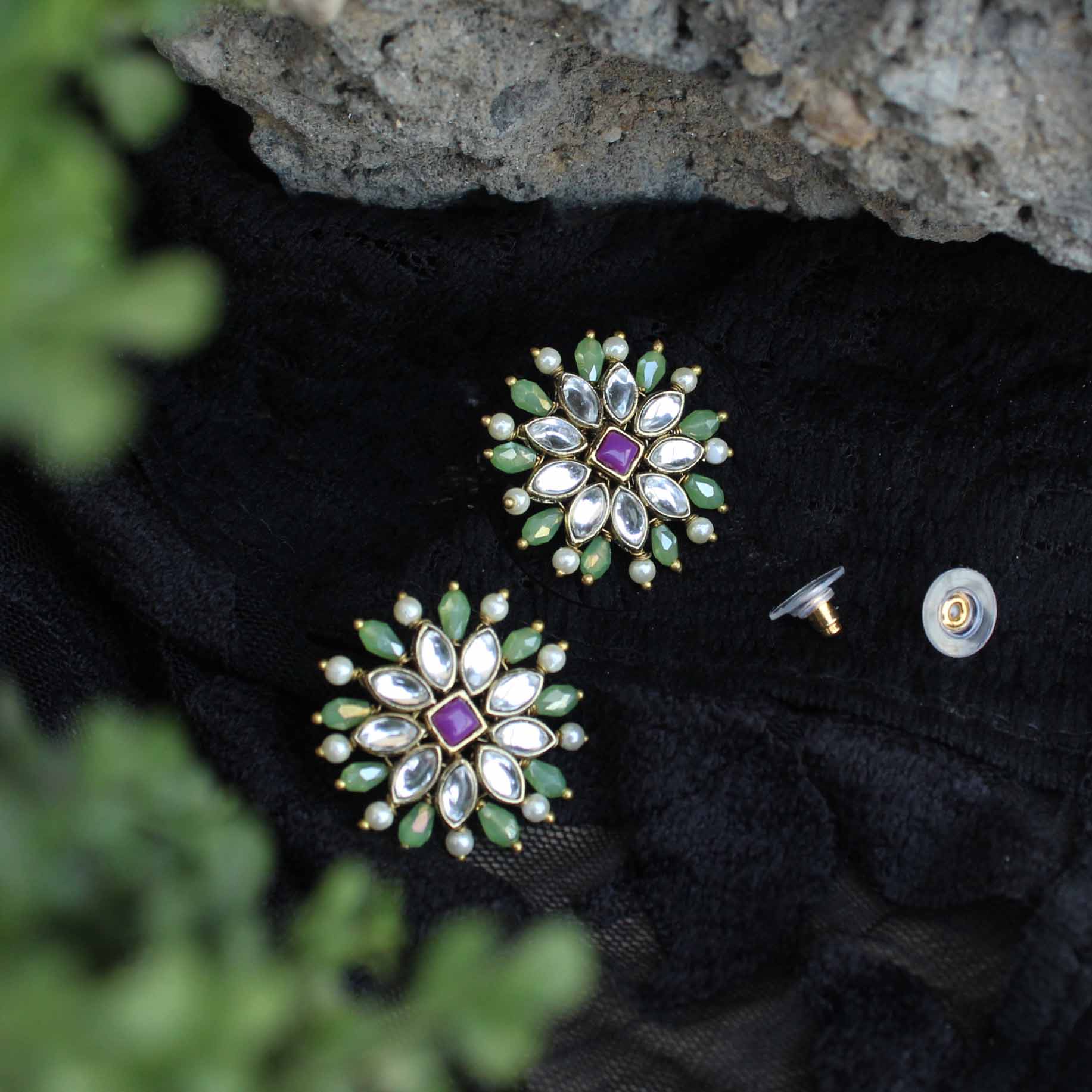 Pearl Flower Studs Earrings