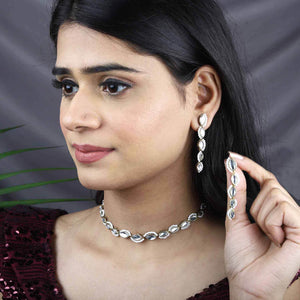 Maar-Quise Full Set With Necklace And Earrings - BeAbhika.com