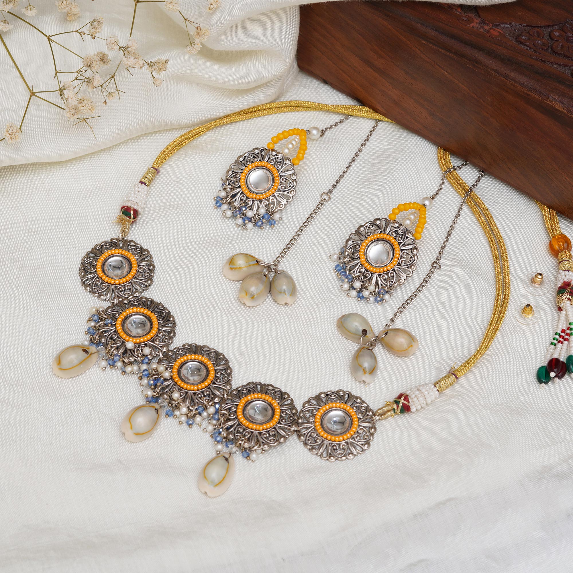 Boho-Inspired Complete Kundan Jewelry Set with Bangle,Necklace, Waistbelt, and Earrings