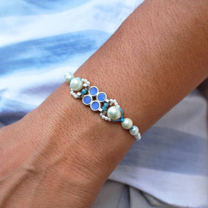 Azure Pearl Vivid Vintage Rakhi