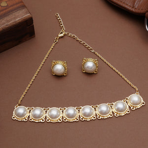 Soft Courage Choker