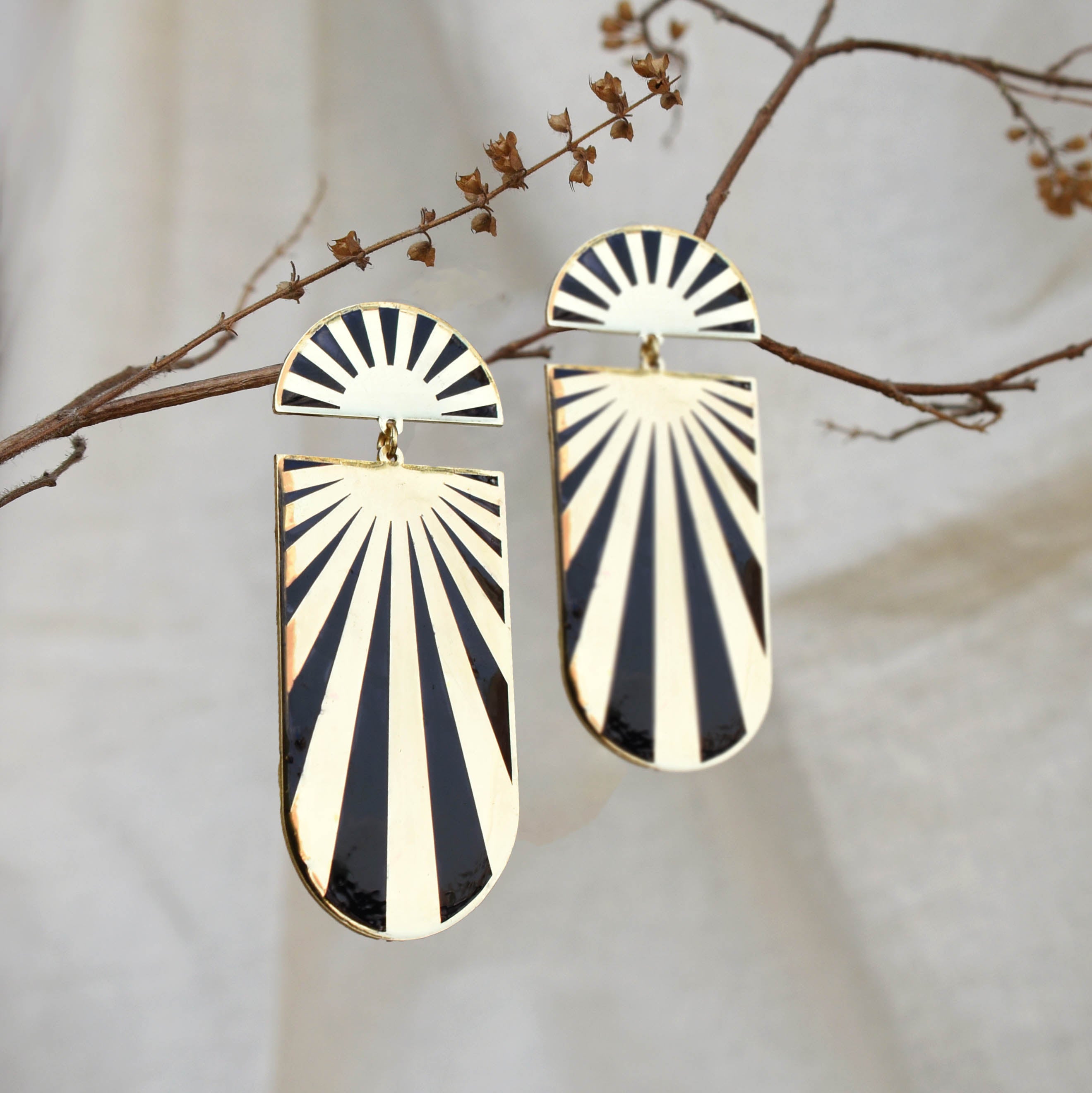 Black Rays Resin Earrings