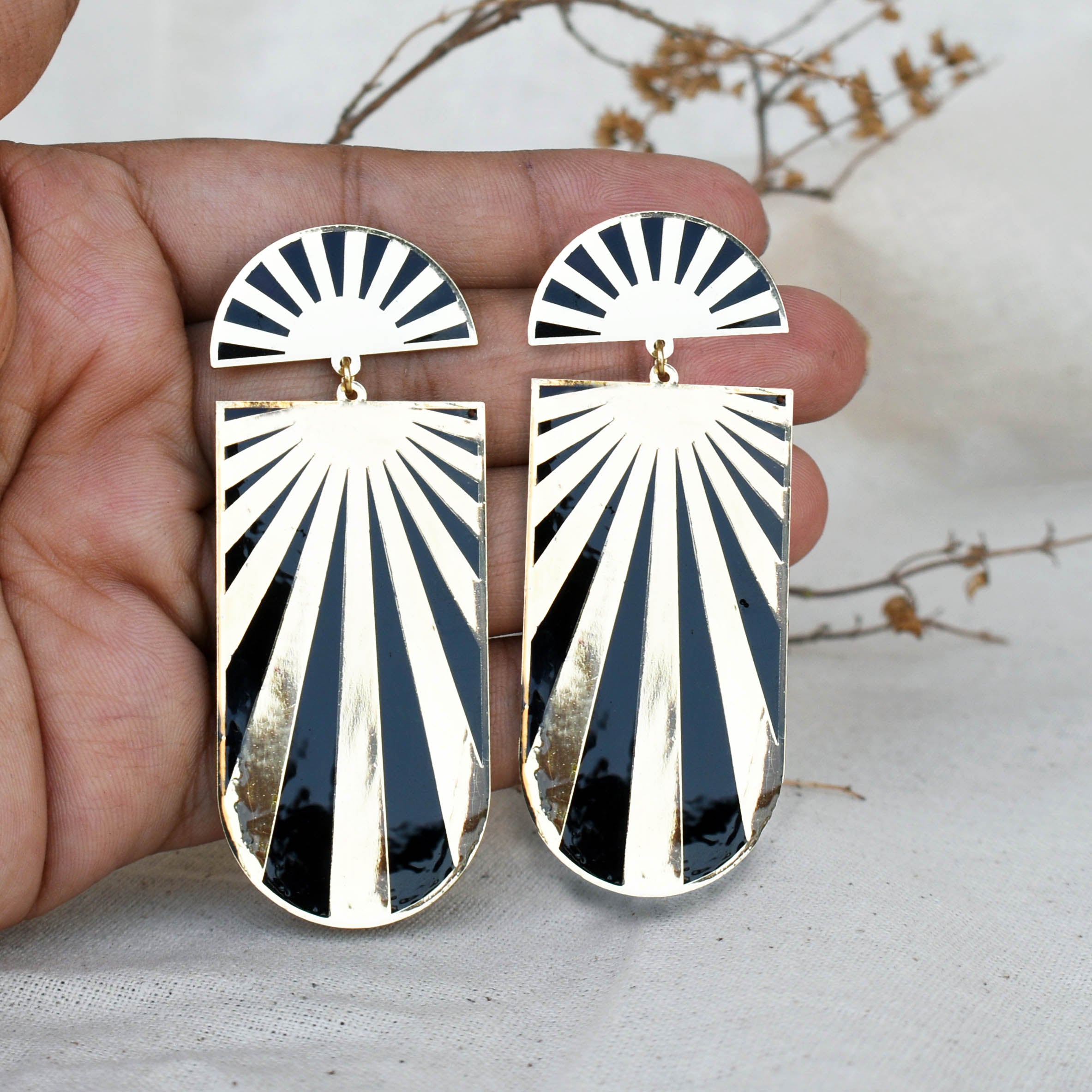 Black Rays Resin Earrings