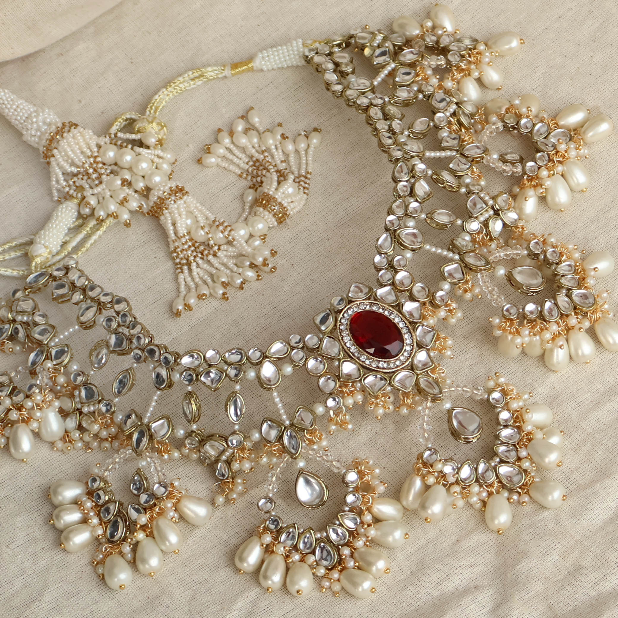 Regal Bridal Jewelry Set: Necklace, Maangtikka, Earrings, Hathphool, Anklet & Maangtikka