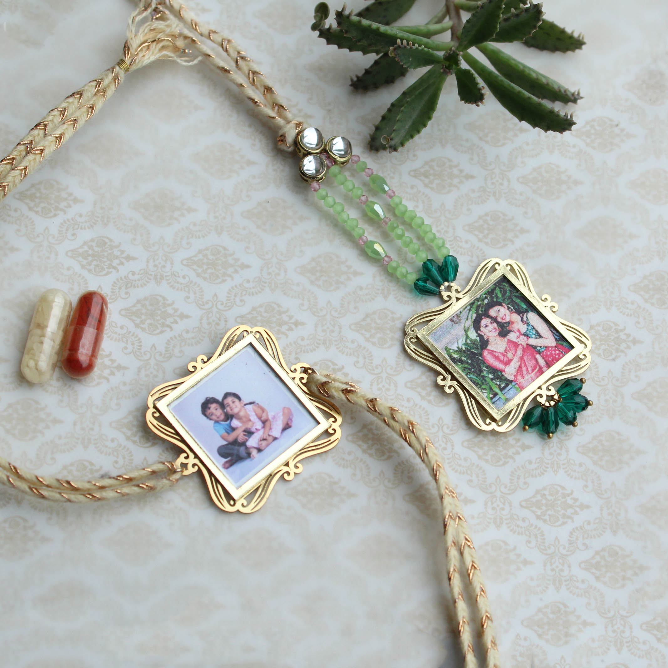 Friends Theme Photo Frame Rakhi & Lumba Set