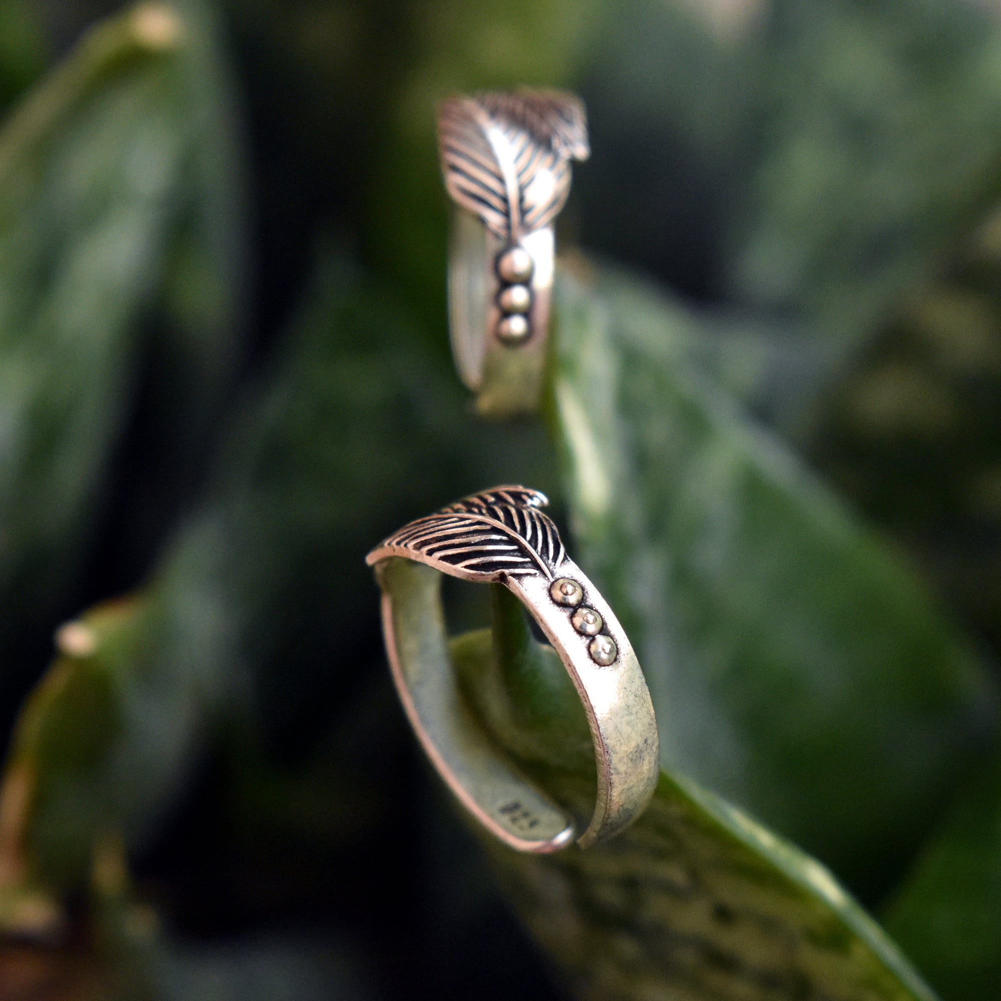 Leaf Motif Adjustable Sterling Silver Toe Ring