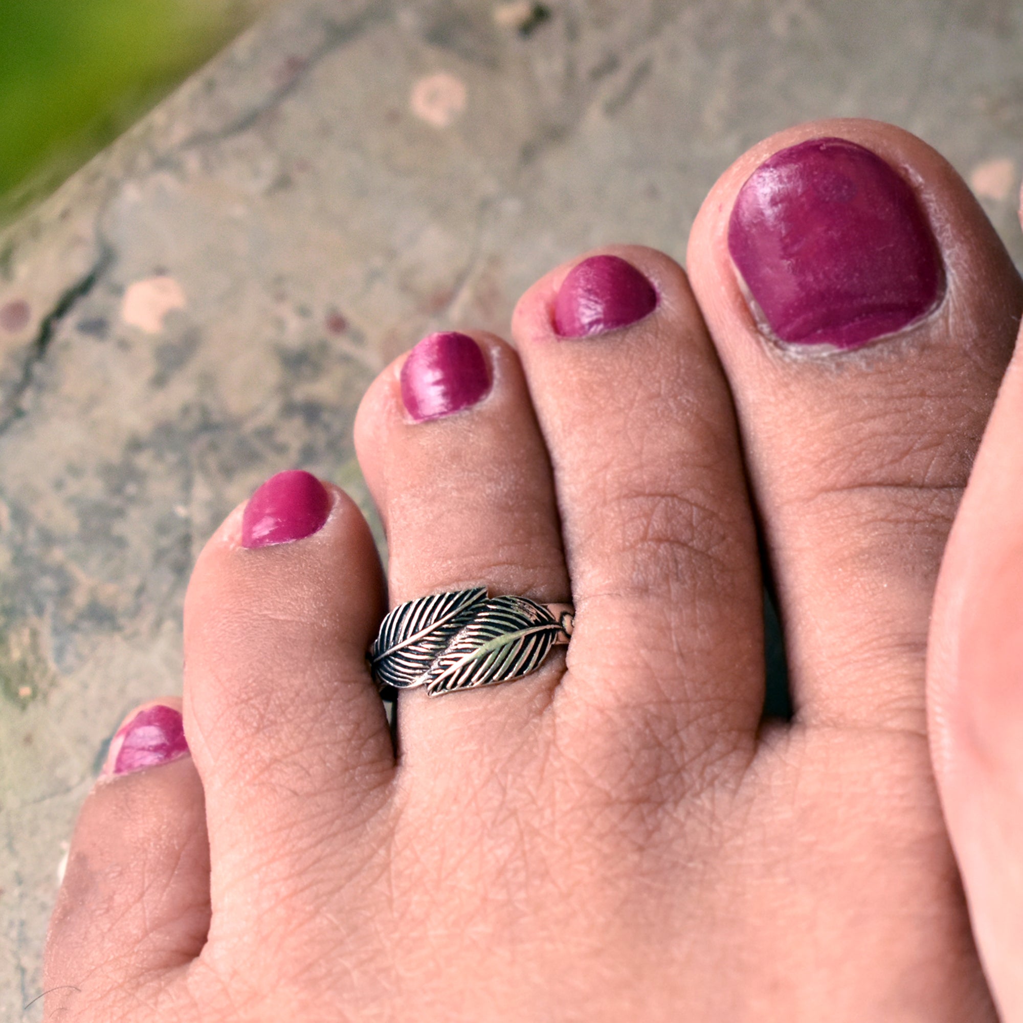 Leaf Motif Adjustable Sterling Silver Toe Ring