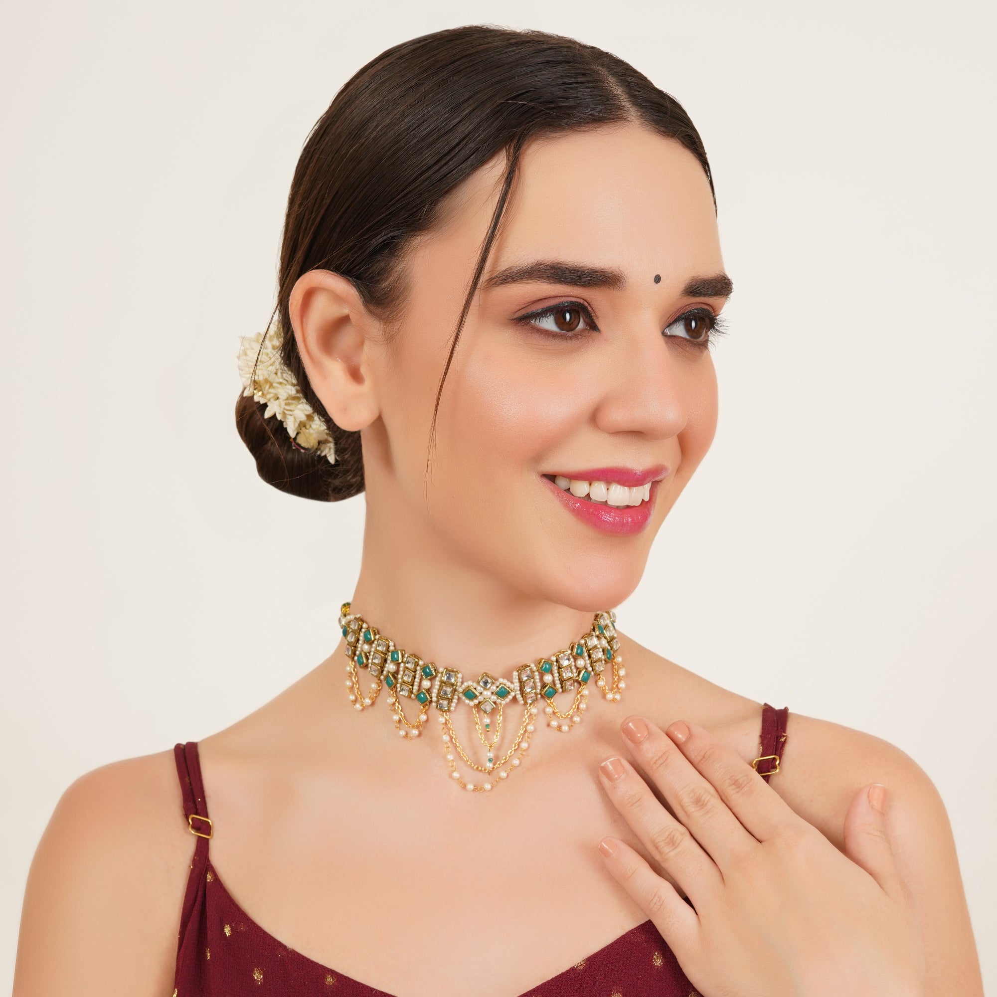 Emerald Radiance Neckalce