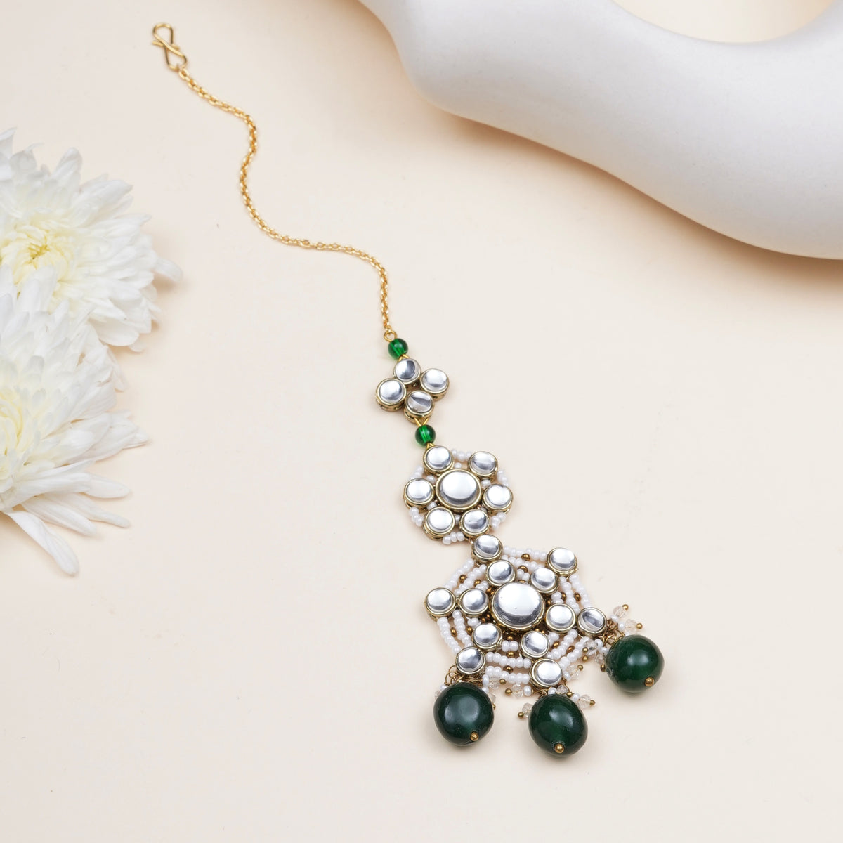 Rajsi — Bridal Kundan Maangtikka with Green Drops