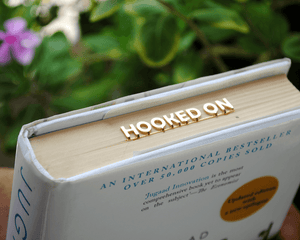 Hooked On Bookmark - BeAbhika.com
