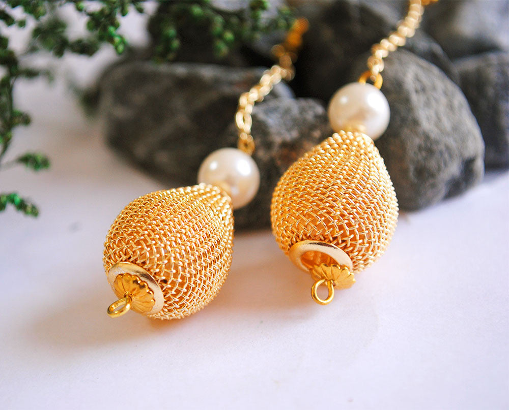 golden mesh drop earrings