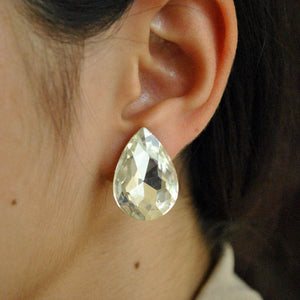 Traditional Kundan earrings in gold-tone, perfect for weddings and festive wear