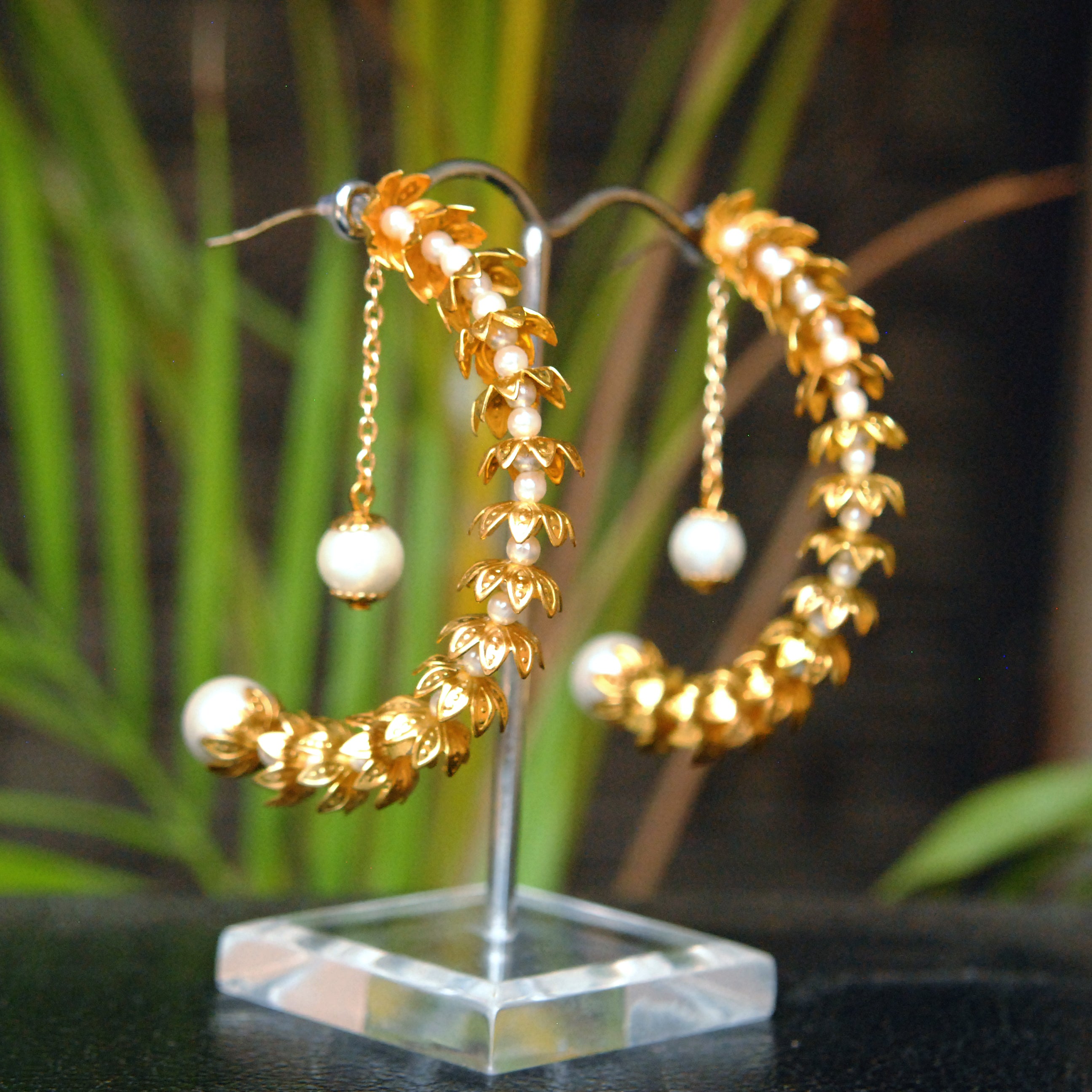 Beabhika Handmade Artificial Jewelry Gold Tone Hald Hoops Earrings Unique Stylish Fashion Jewelry For Gen Z Fashion Stylish Statement Earrings Bollywood Fashion jewelry Available On COD In India Delhi Golden Color Half Hoops White Color Pearls Dangling Pearl Earrings Traditional Heeramandi Style Jewelry